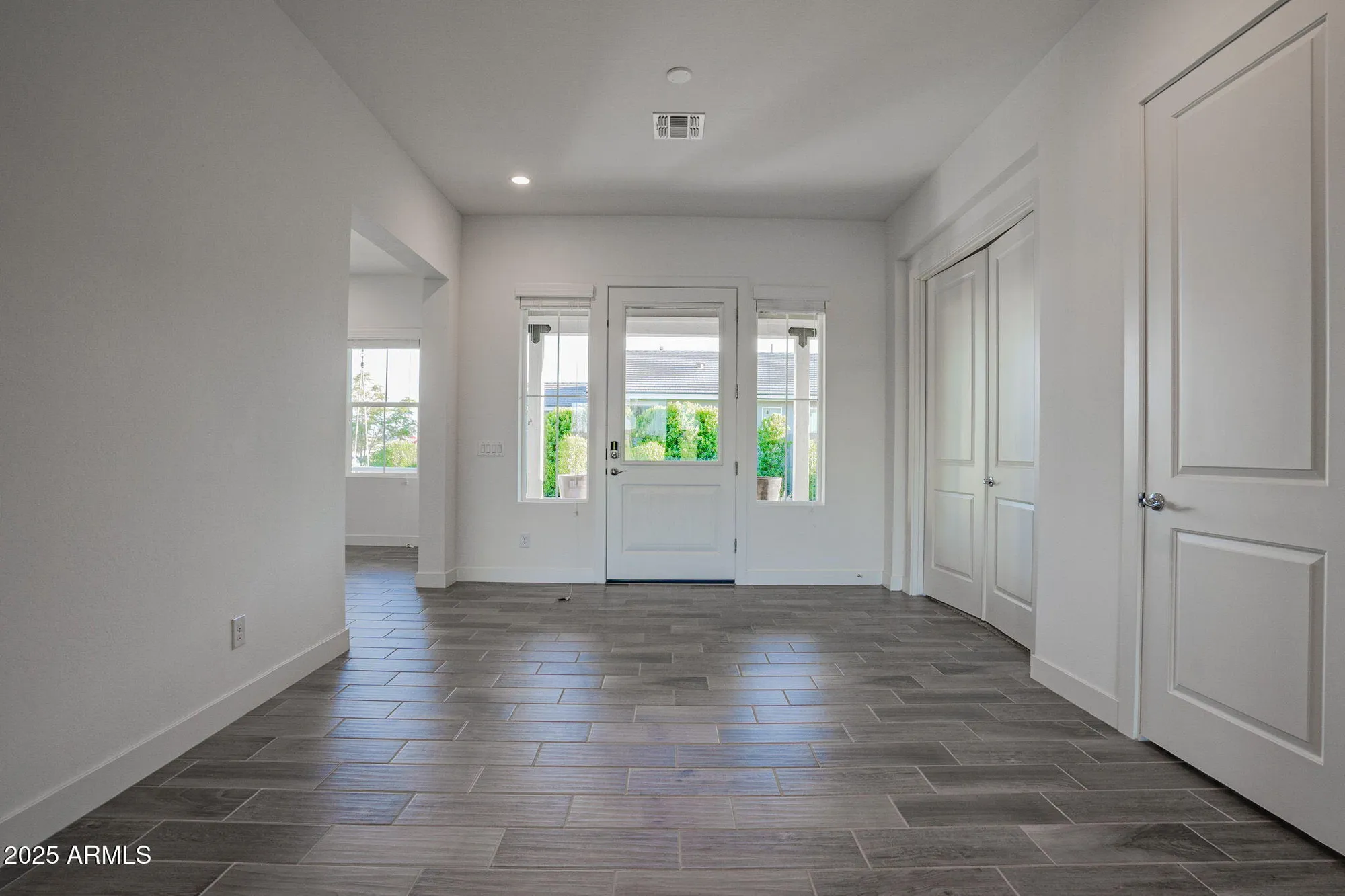 Property Slideshow image 8 of 50 | 11534 n jerome st, Surprise, AZ, 85388