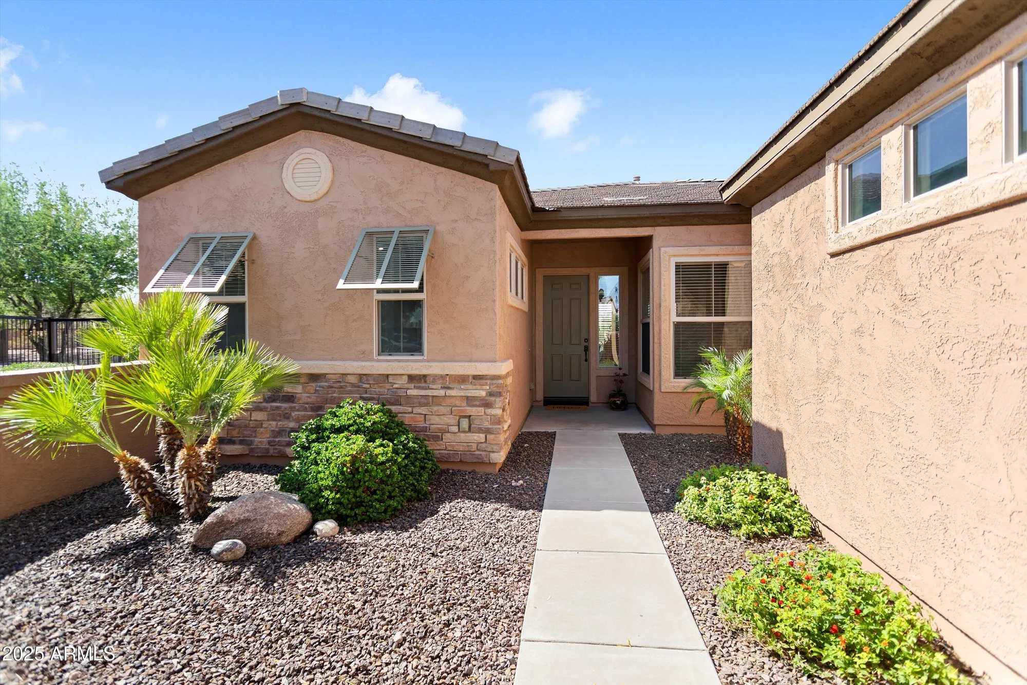 Property Slideshow image 5 of 49 | 13072 w alyssa ln, Peoria, AZ, 85383