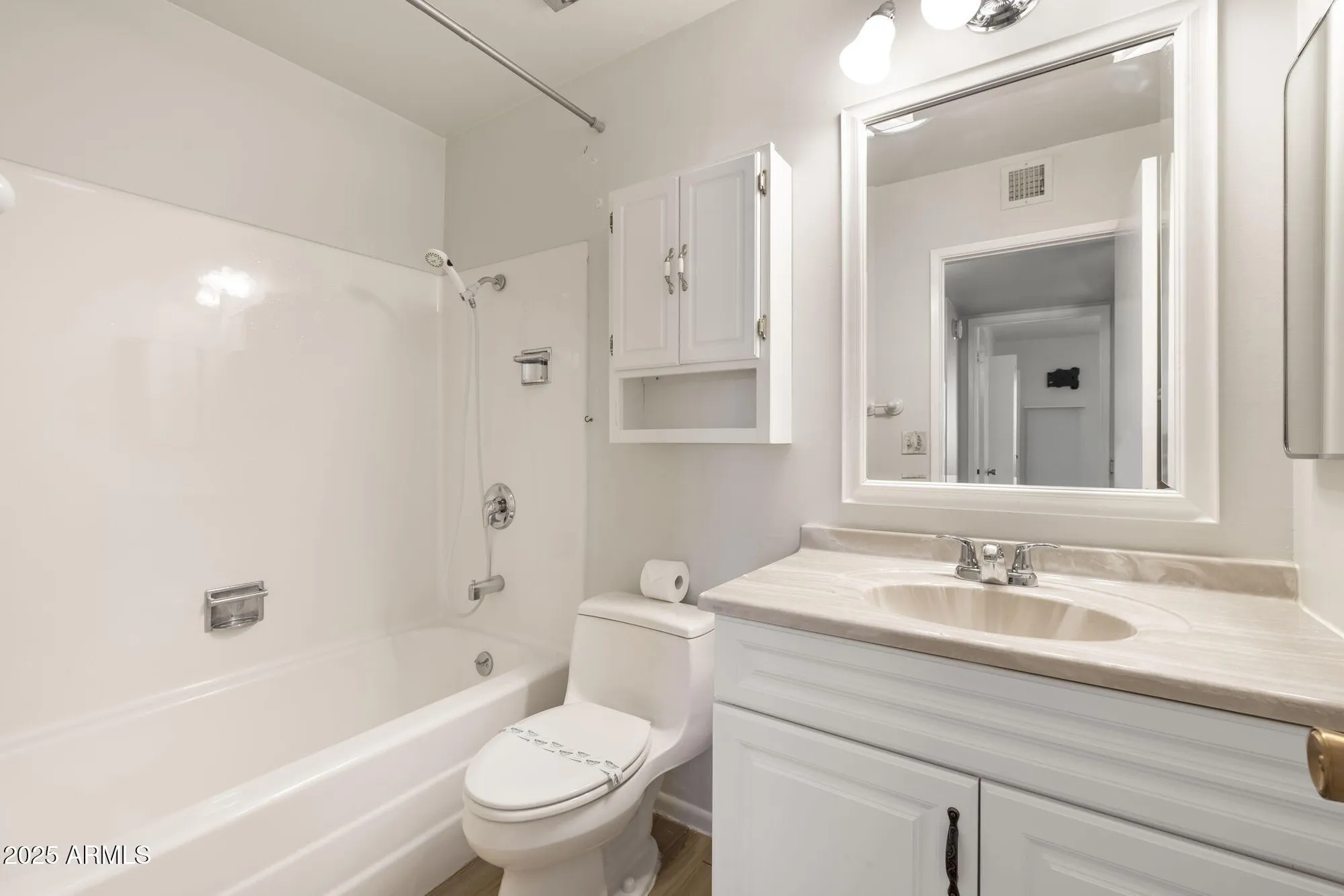 Property Slideshow image 19 of 28 | 10222 n 105th dr, Sun City, AZ, 85351