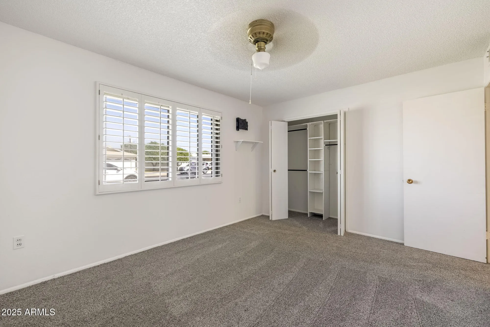 Property Slideshow image 23 of 28 | 10222 n 105th dr, Sun City, AZ, 85351