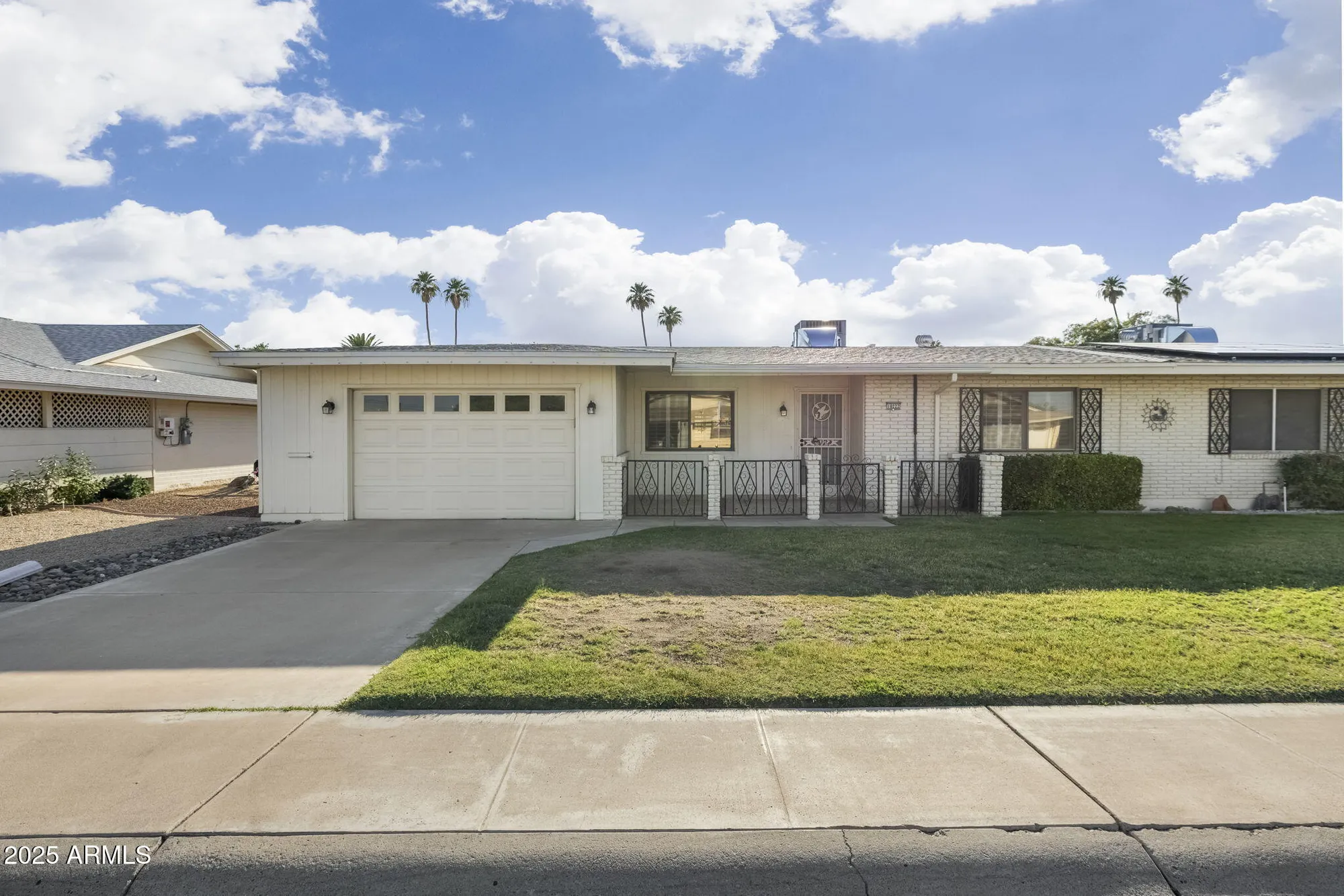 Property Slideshow image 1 of 28 | 10222 n 105th dr, Sun City, AZ, 85351