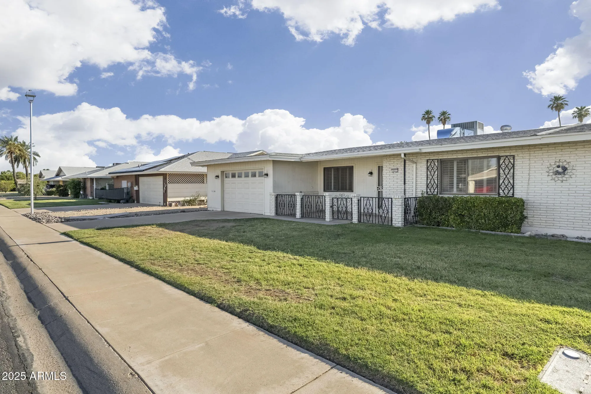 Property Slideshow image 3 of 28 | 10222 n 105th dr, Sun City, AZ, 85351