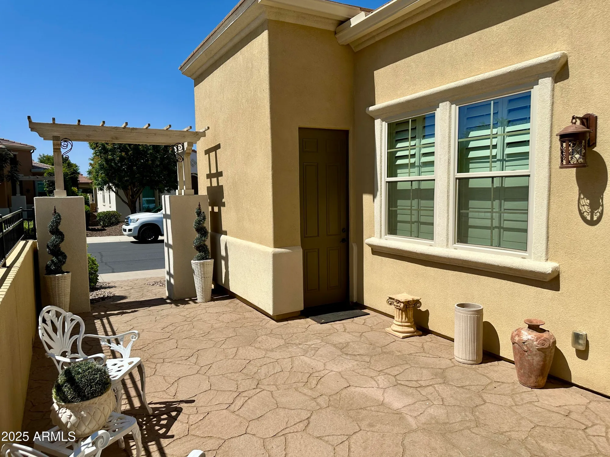 Property Slideshow image 7 of 62 | 562 e vesper trl, Queen Creek, AZ, 85140