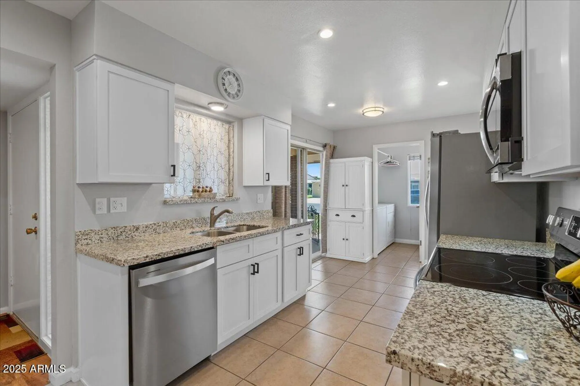 Property Slideshow image 7 of 29 | 10895 w clair dr, Sun City, AZ, 85351