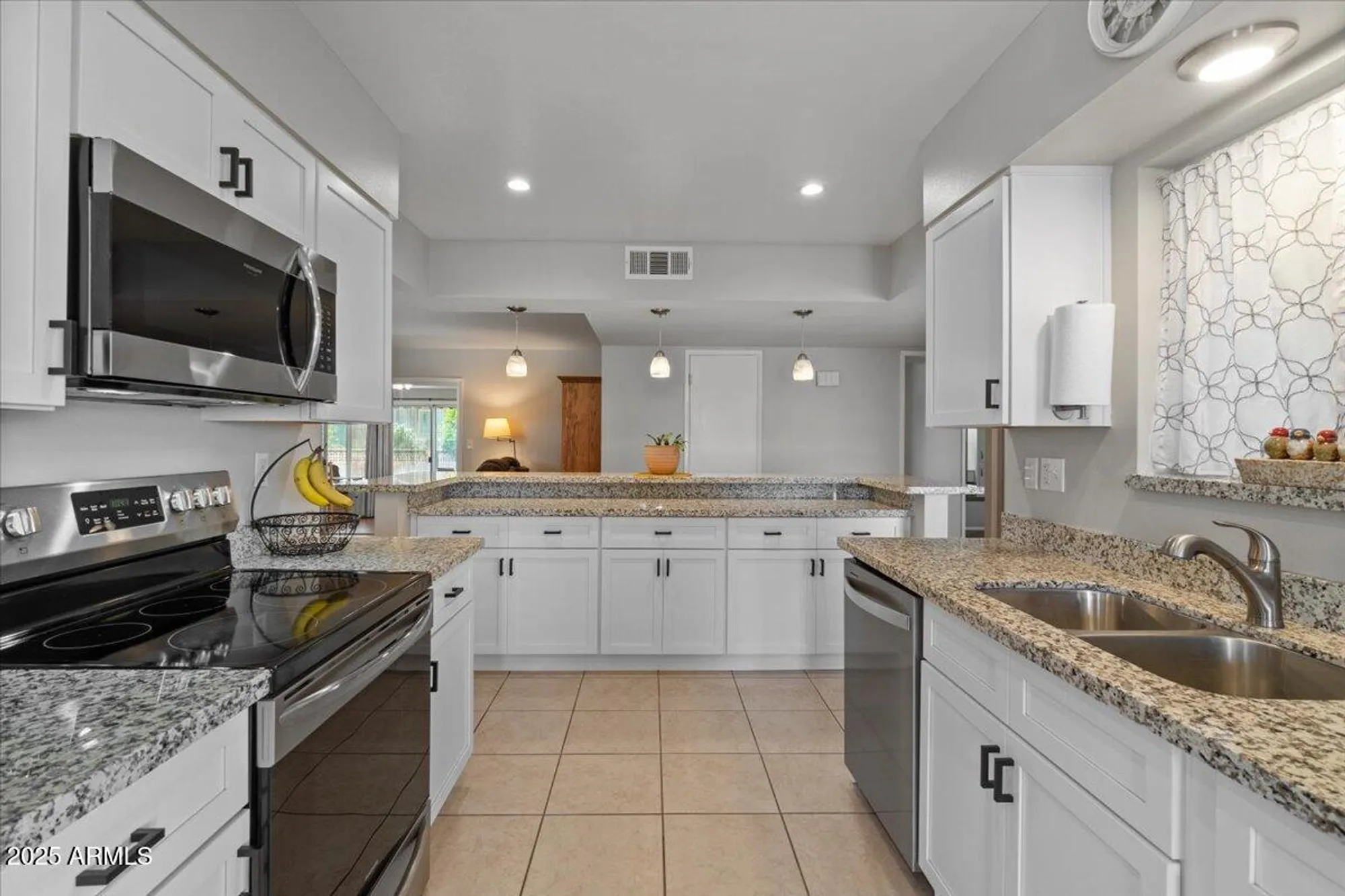 Property Slideshow image 8 of 29 | 10895 w clair dr, Sun City, AZ, 85351