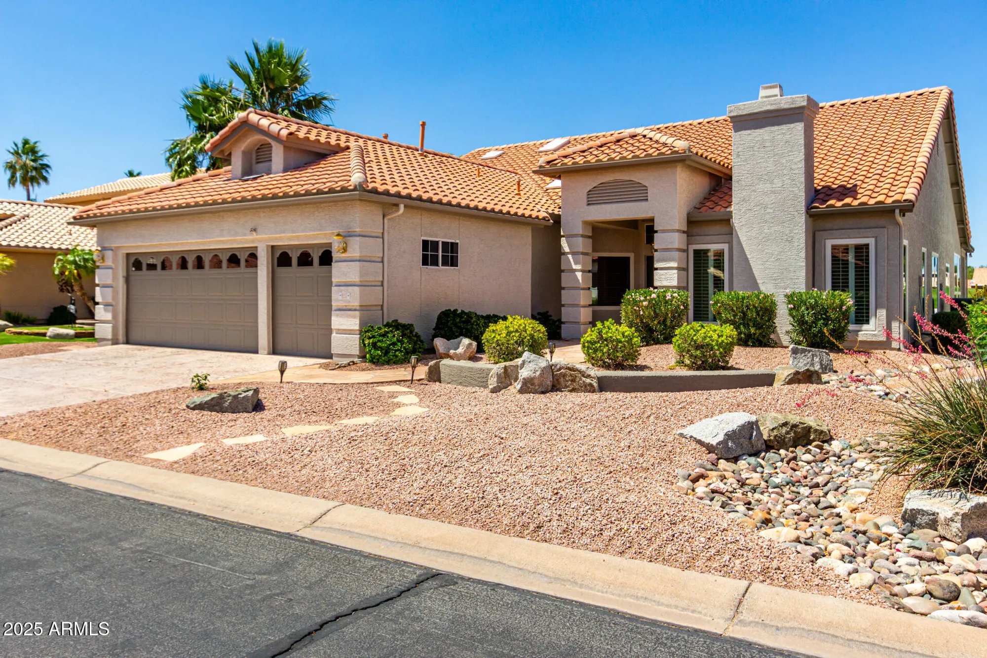 Property Slideshow image 2 of 45 | 9506 e arrowvale dr, Sun Lakes, AZ, 85248