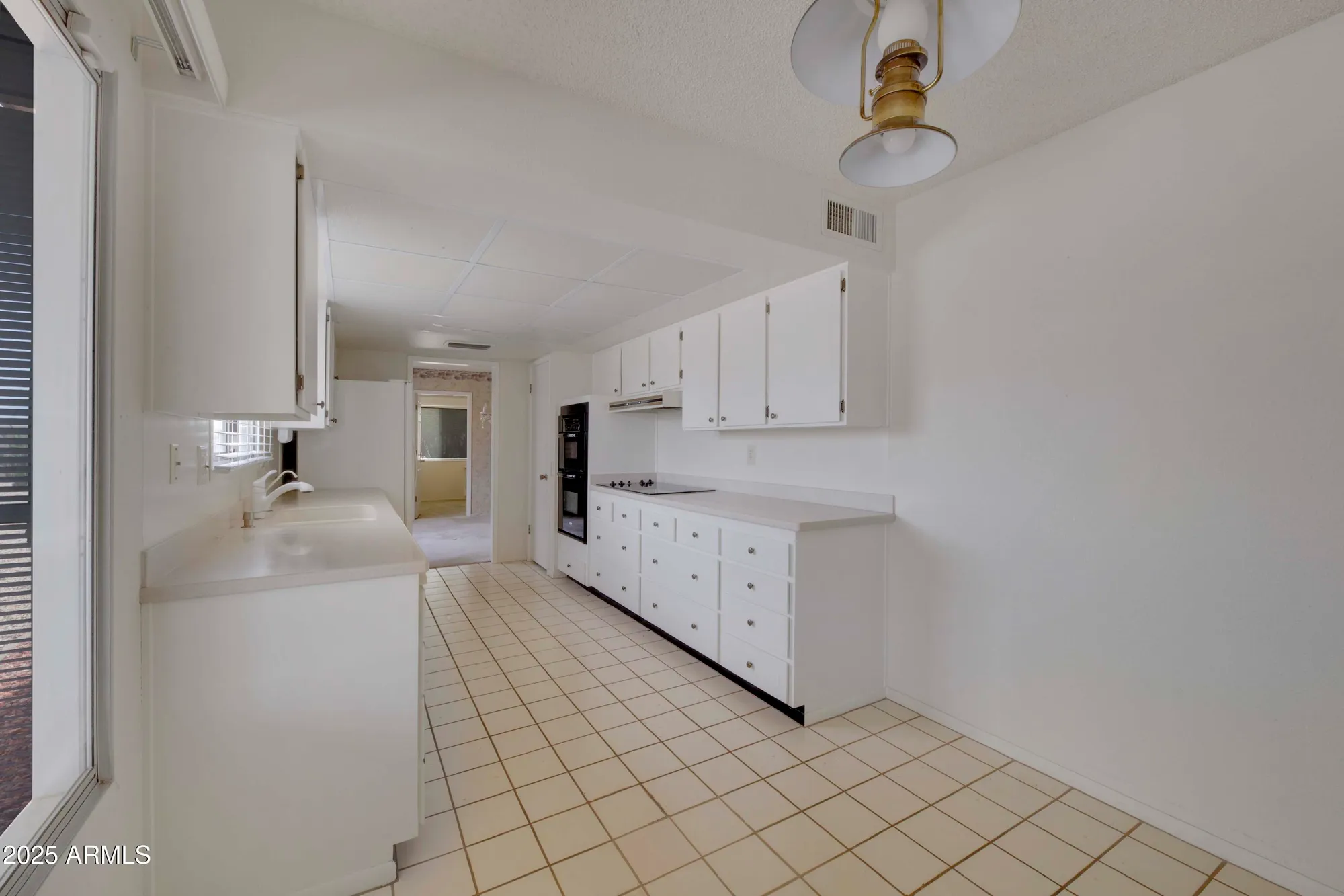 Property Slideshow image 7 of 17 | 17429 n 123rd dr, Sun City West, AZ, 85375