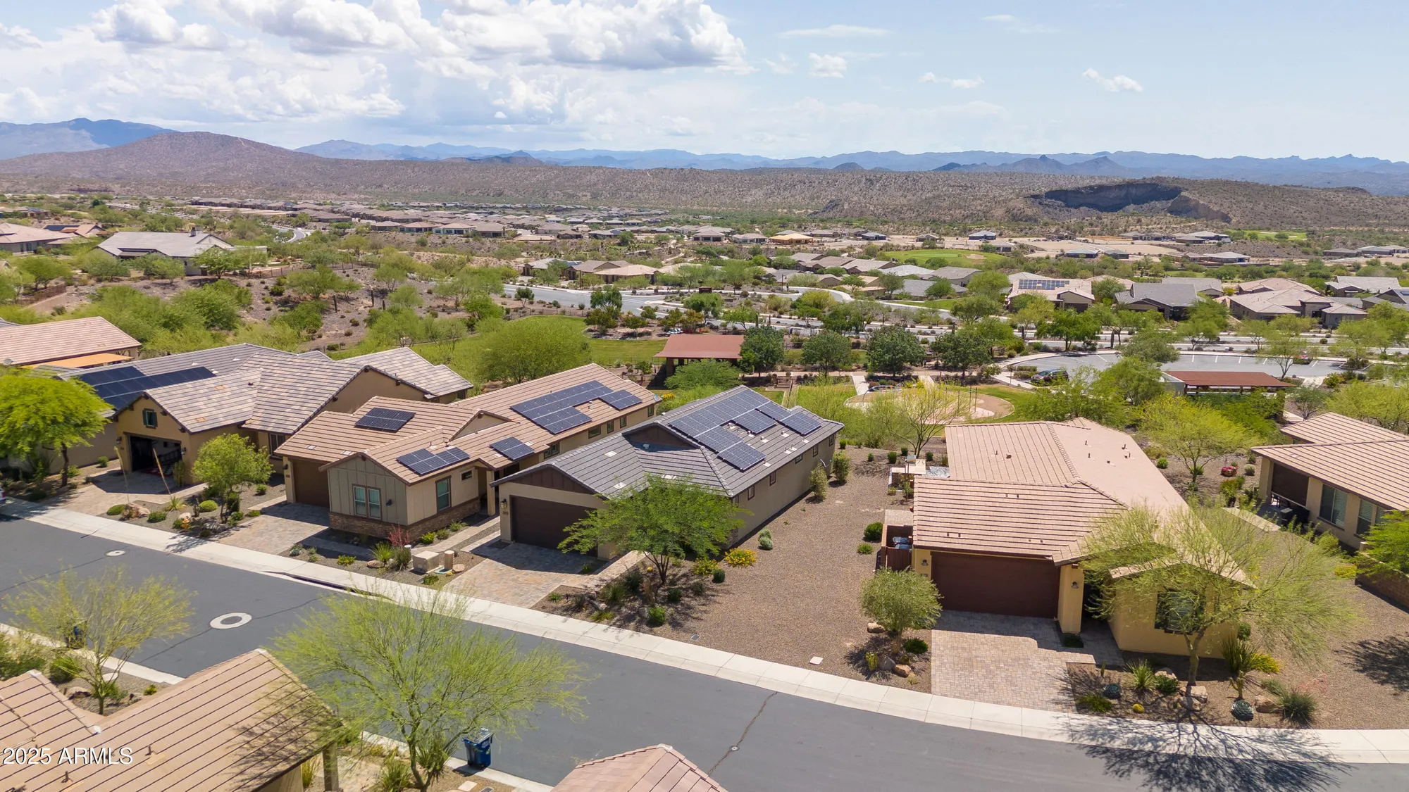 Property Slideshow image 32 of 37 | 3875 goldmine canyon way, Wickenburg, AZ, 85390
