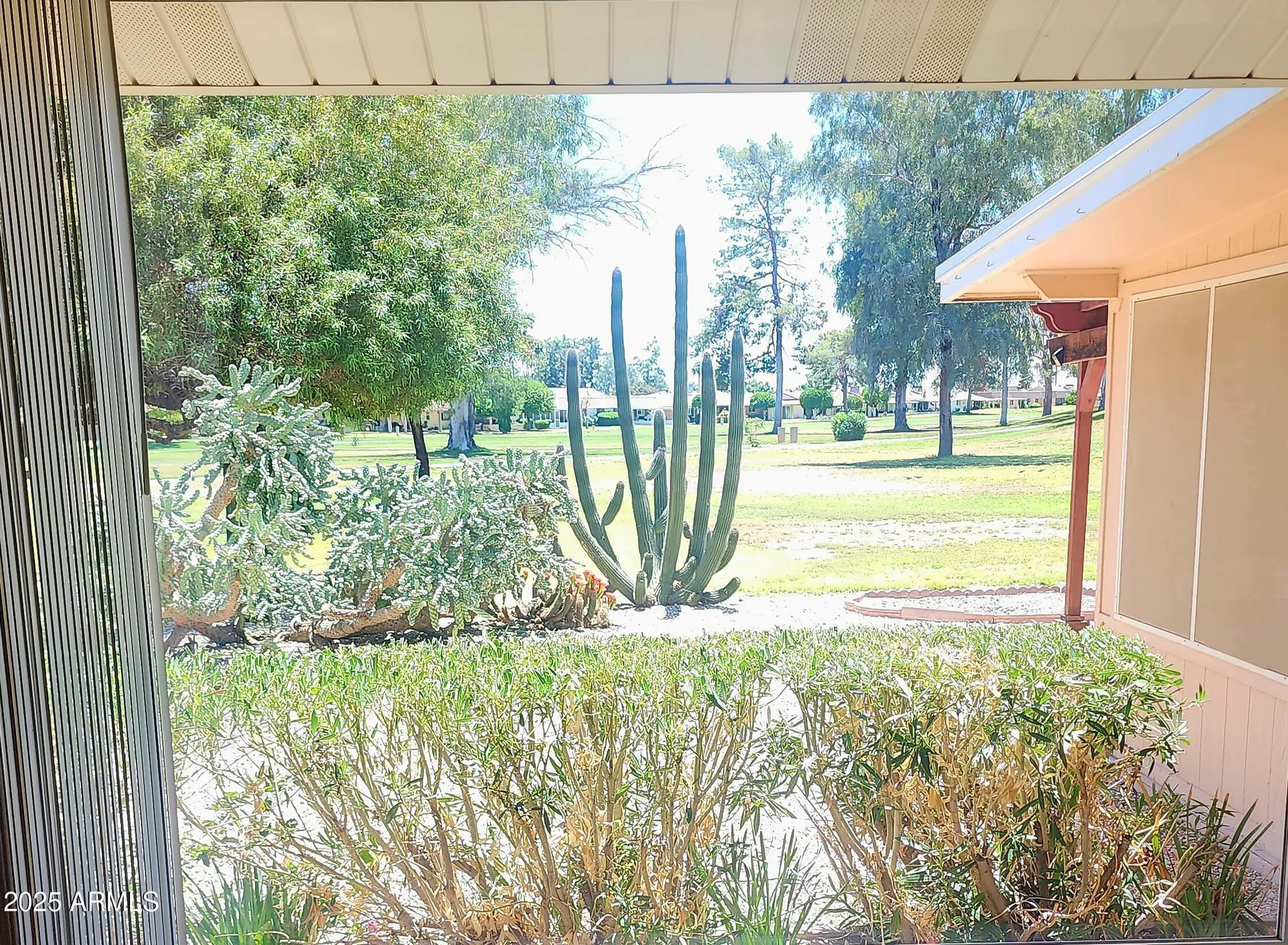 Property Slideshow image 5 of 53 | 9939 w ironwood dr, Sun City, AZ, 85351