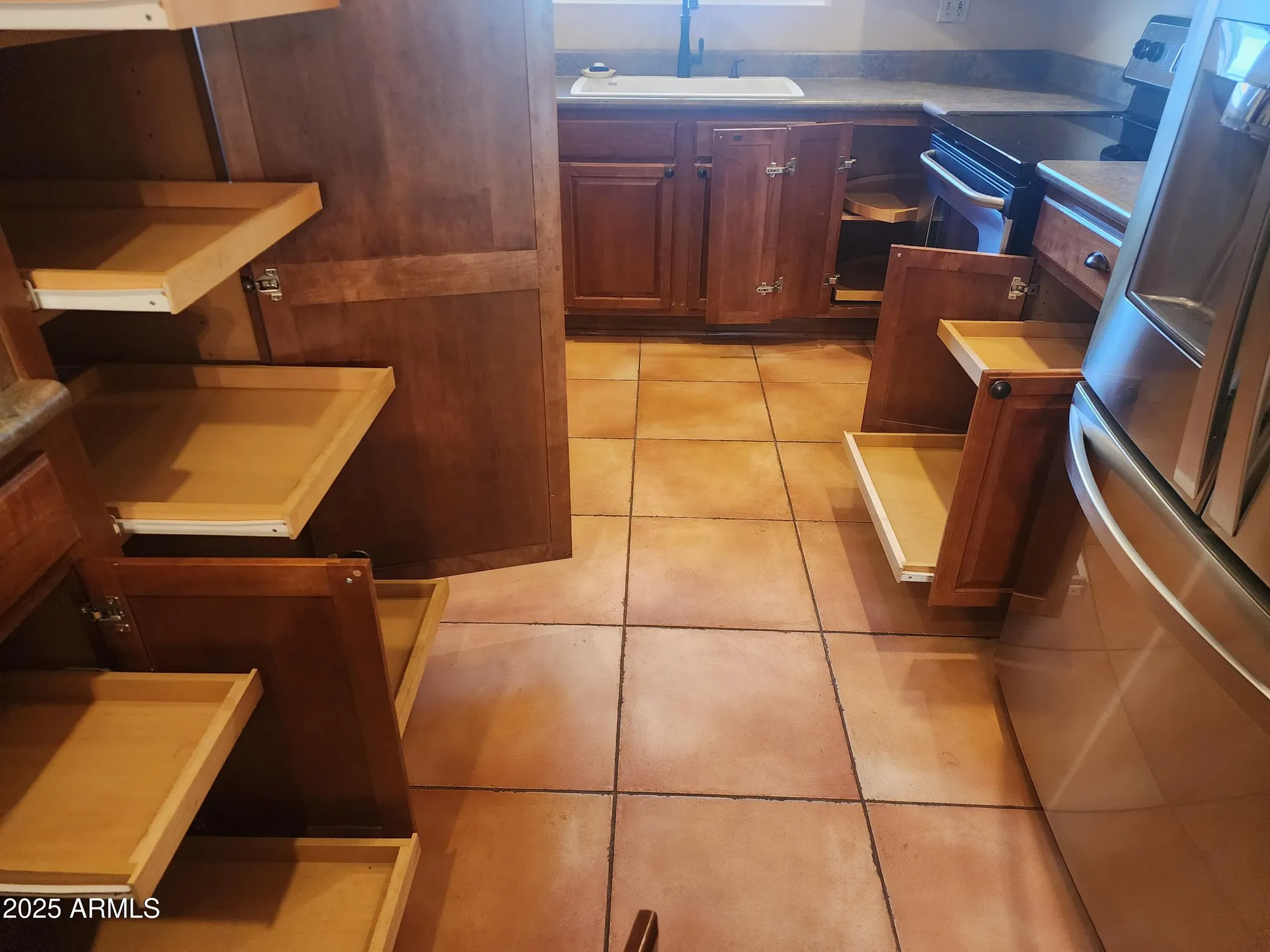 Property Slideshow image 15 of 53 | 9939 w ironwood dr, Sun City, AZ, 85351