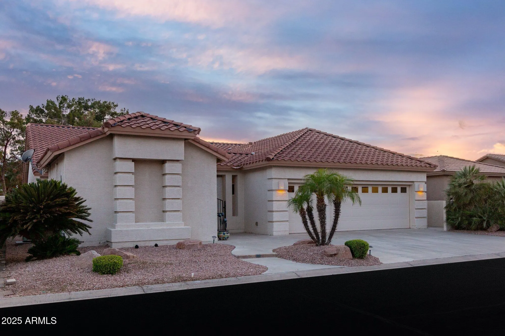 Property Slideshow image 23 of 89 | 24508 s lakeway cir, Sun Lakes, AZ, 85248