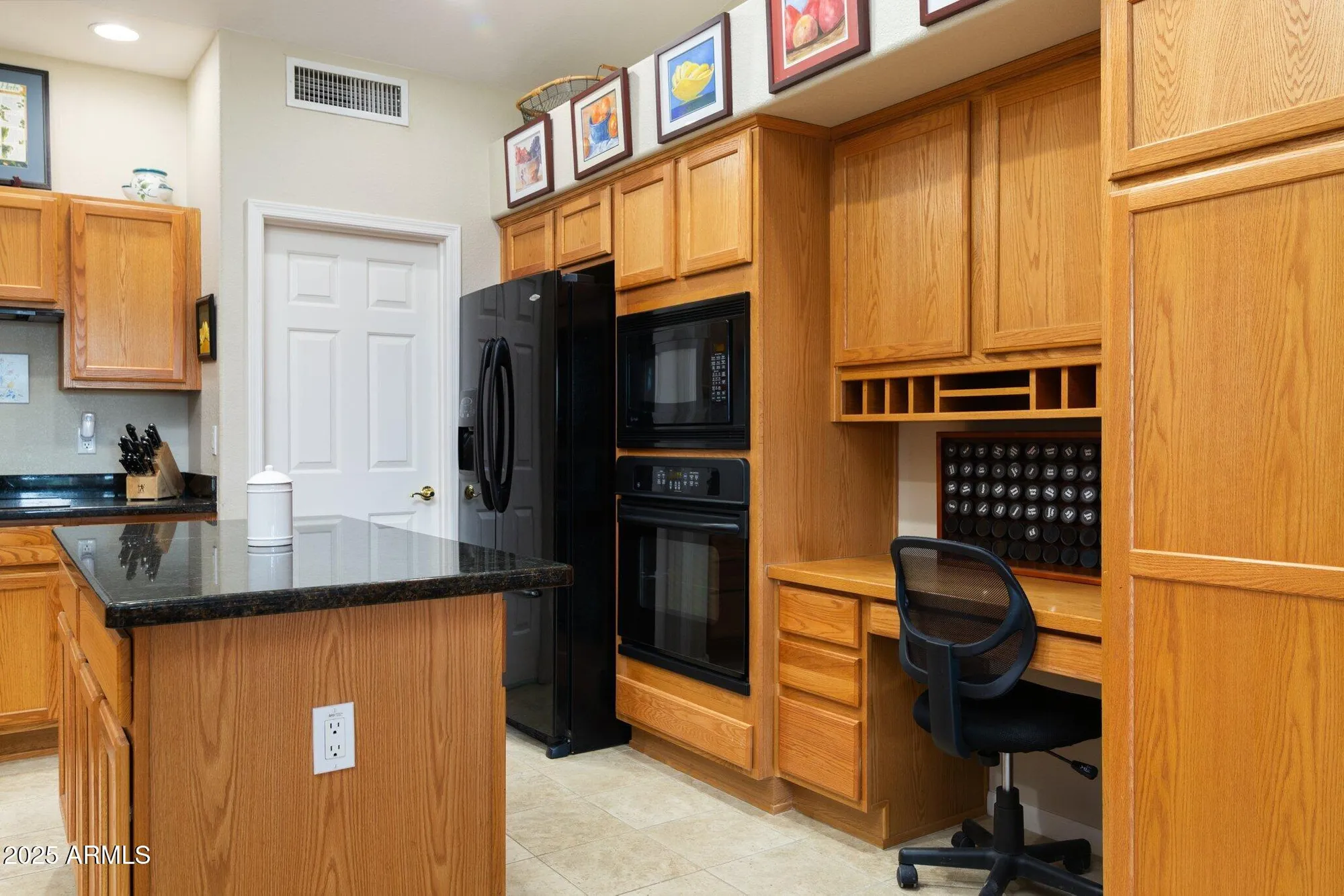 Property Slideshow image 9 of 89 | 24508 s lakeway cir, Sun Lakes, AZ, 85248