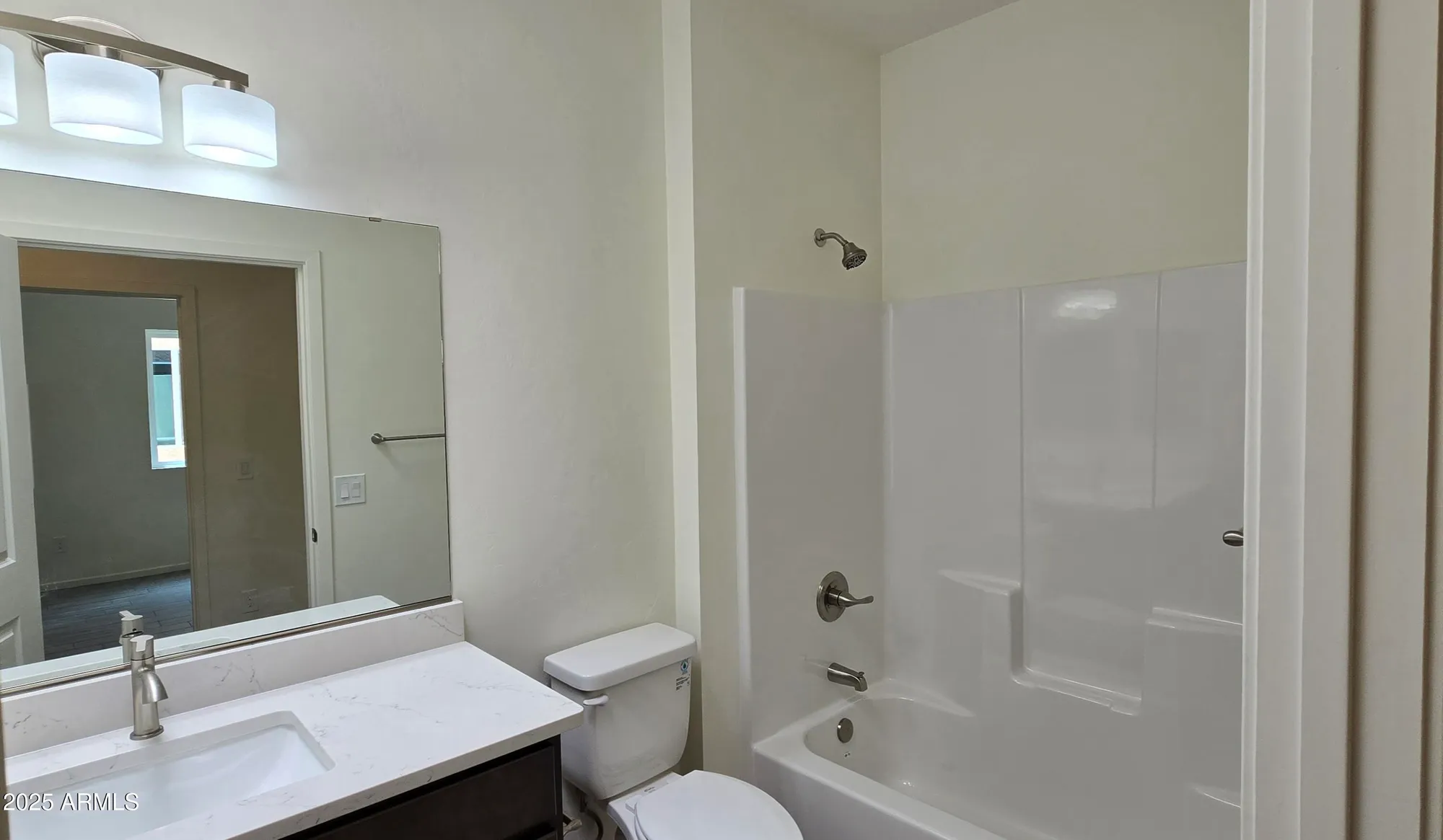 Property Slideshow image 16 of 34 | 307 s meadowood ln, Sierra Vista, AZ, 85635