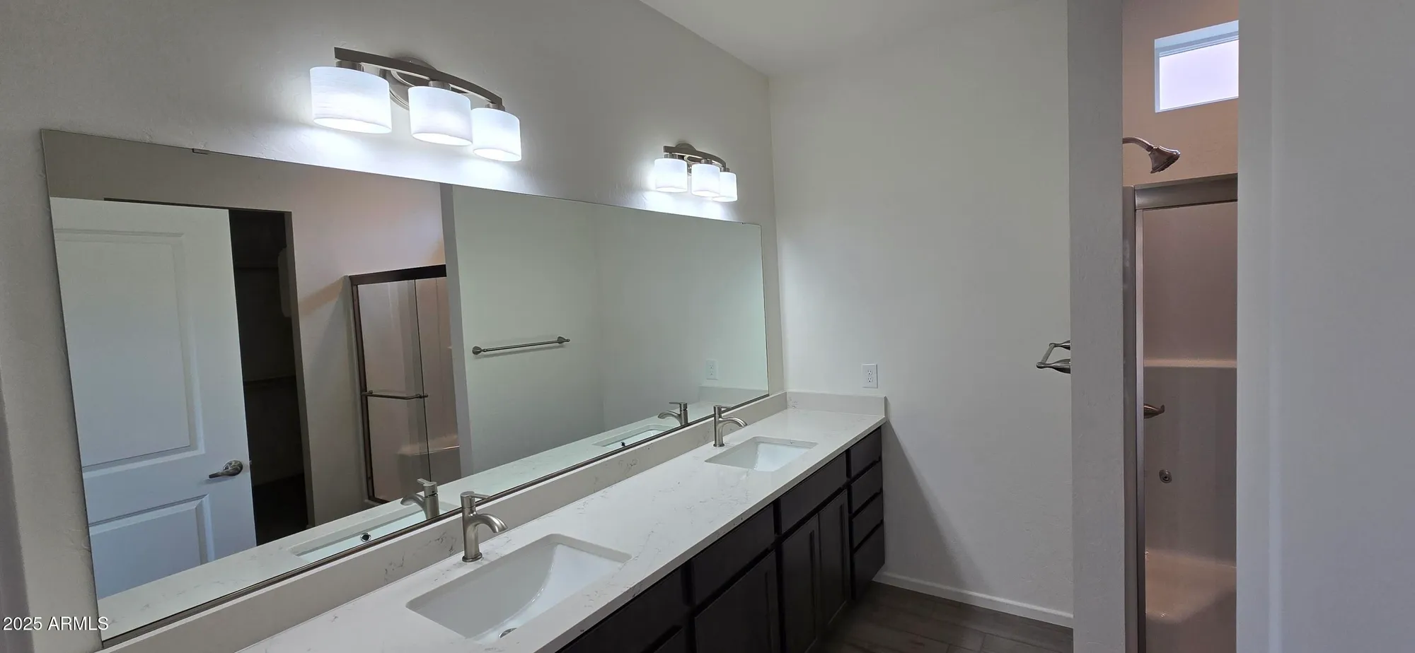 Property Slideshow image 19 of 34 | 307 s meadowood ln, Sierra Vista, AZ, 85635