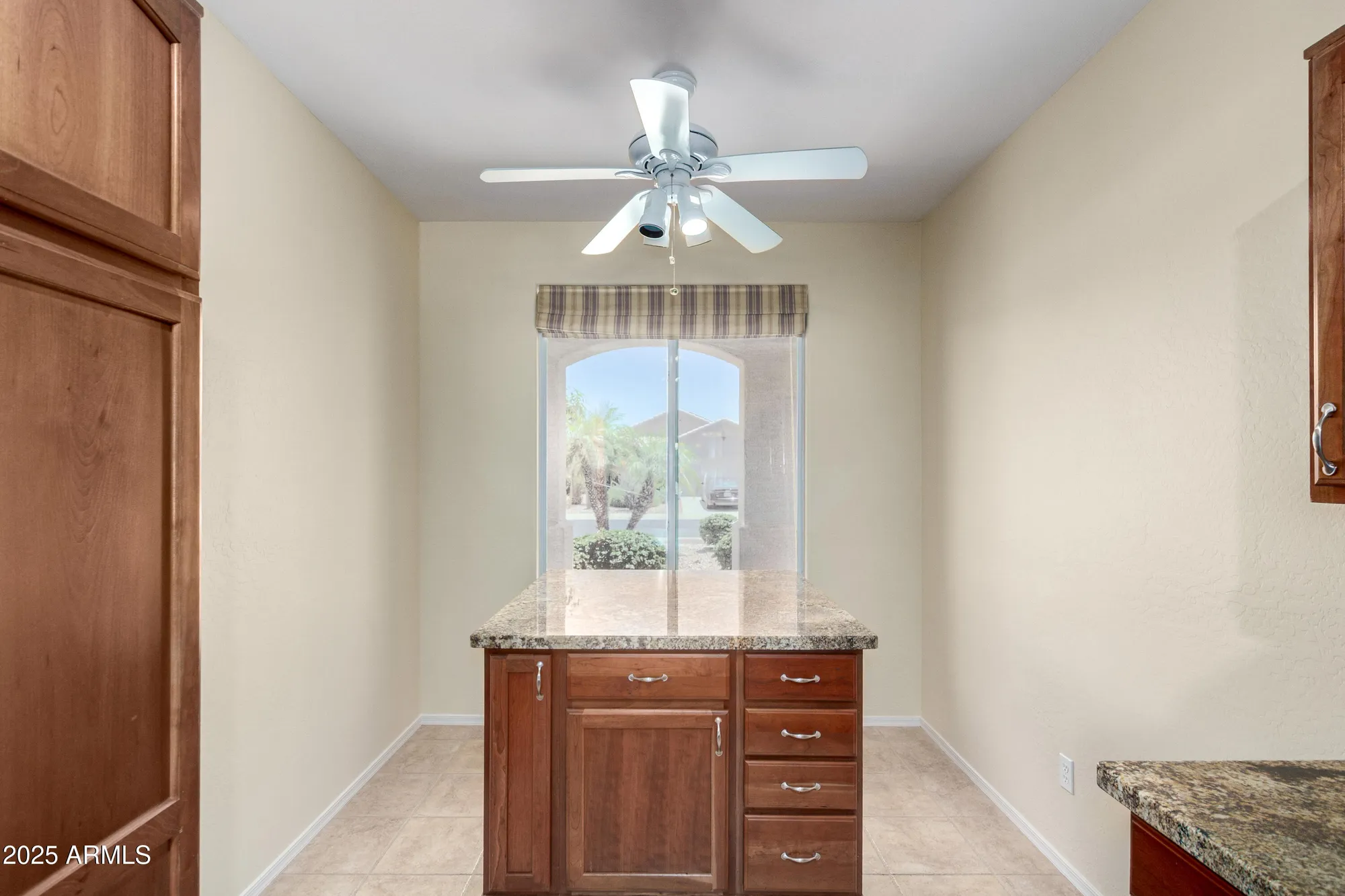 Property Slideshow image 12 of 33 | 22508 w antelope trl, Buckeye, AZ, 85326