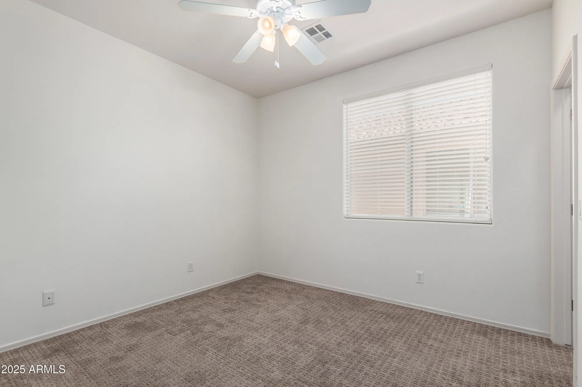 Property Slideshow image 21 of 33 | 22508 w antelope trl, Buckeye, AZ, 85326