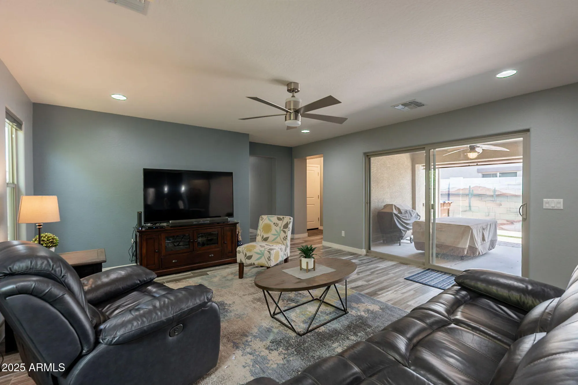Property Slideshow image 8 of 48 | 1755 e mesquite ave, Apache Junction, AZ, 85119