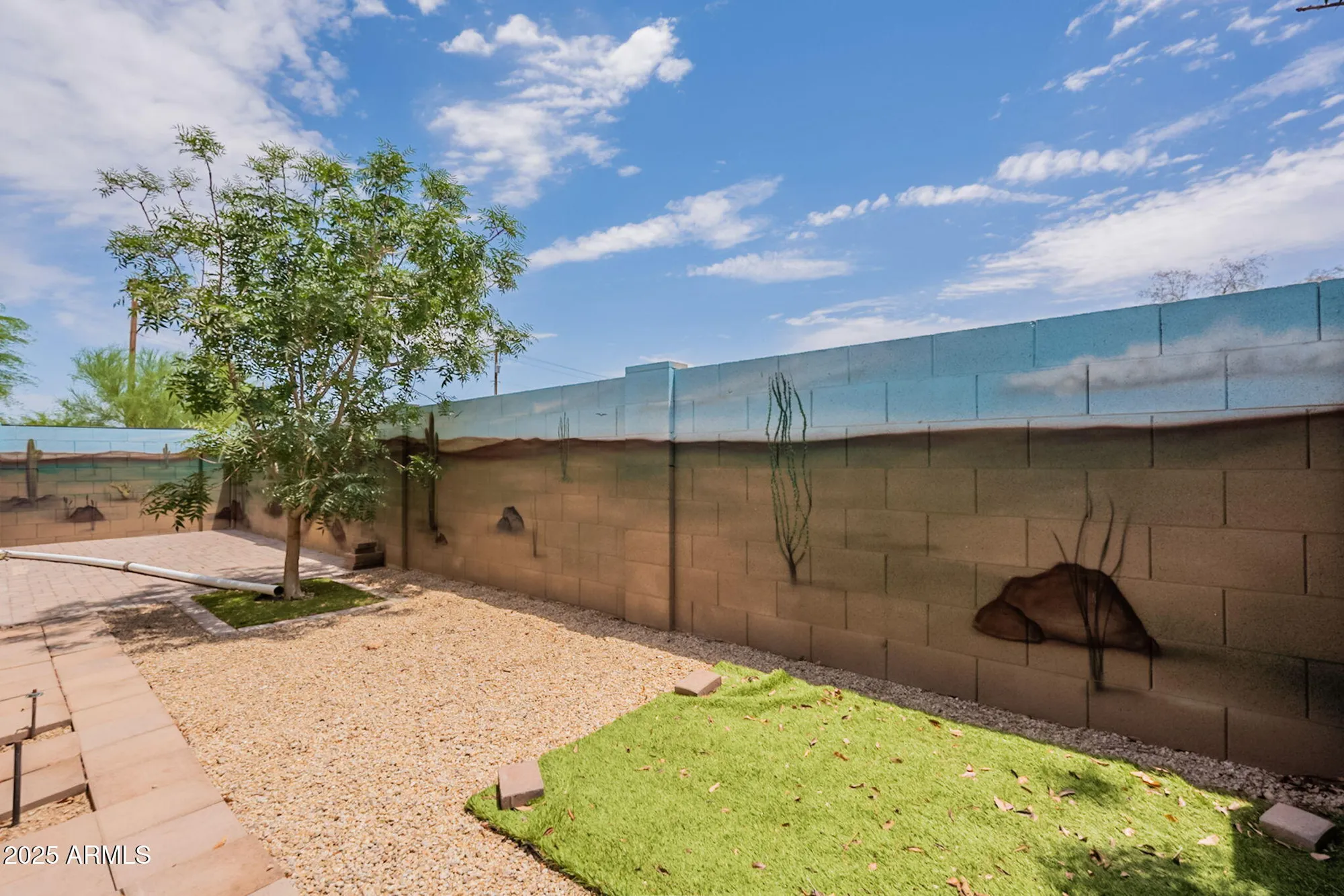 Property Slideshow image 36 of 48 | 1755 e mesquite ave, Apache Junction, AZ, 85119