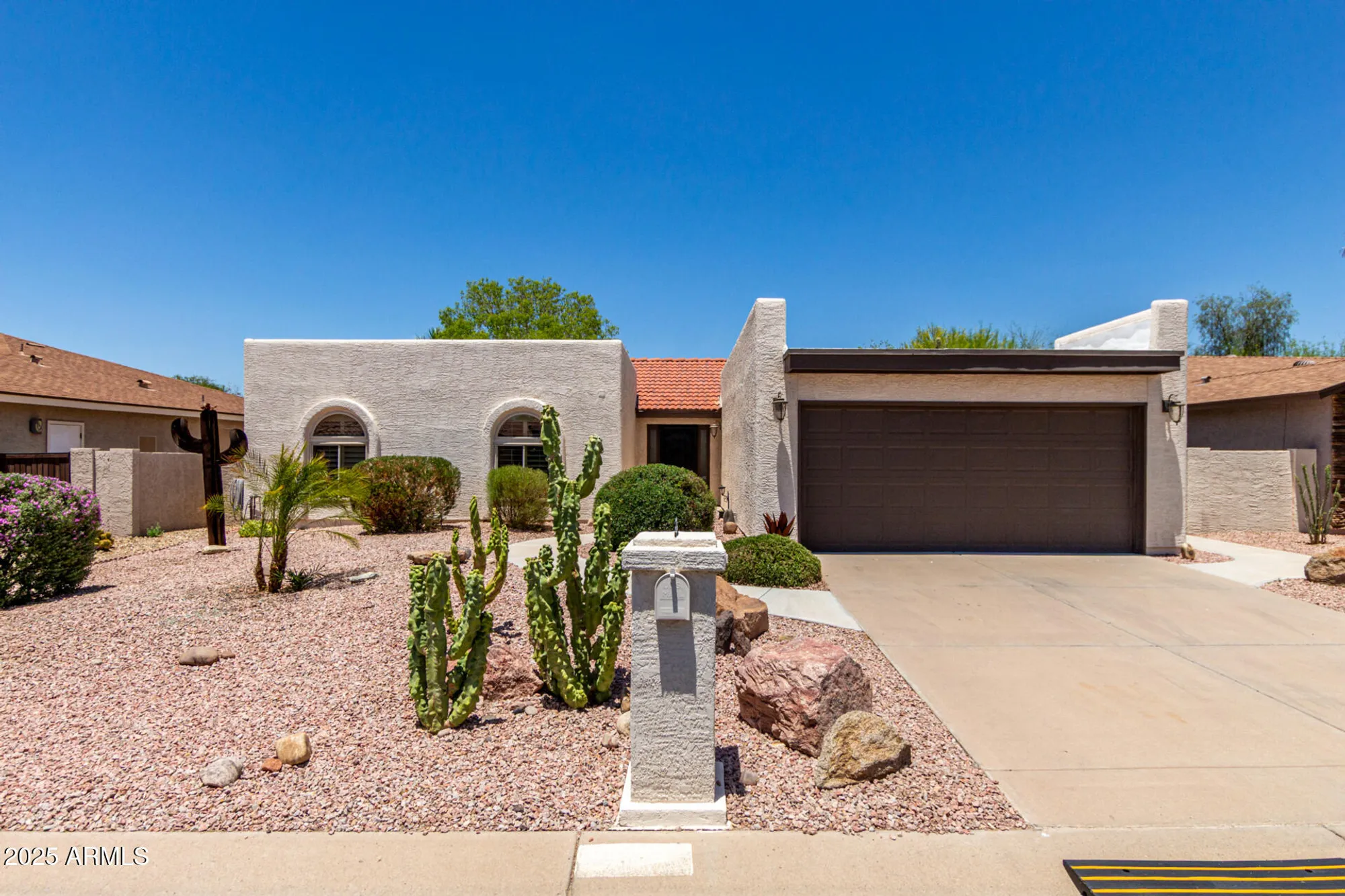 Property Slideshow image 1 of 30 | 10414 e flintlock dr, Sun Lakes, AZ, 85248
