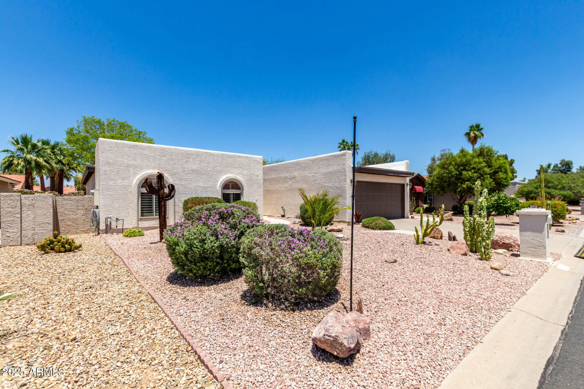 Property Slideshow image 4 of 30 | 10414 e flintlock dr, Sun Lakes, AZ, 85248