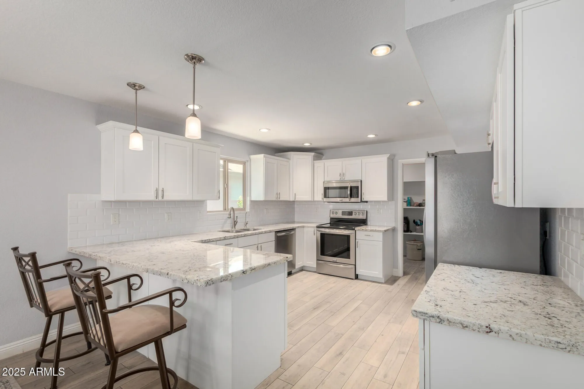 Property Slideshow image 12 of 30 | 10414 e flintlock dr, Sun Lakes, AZ, 85248