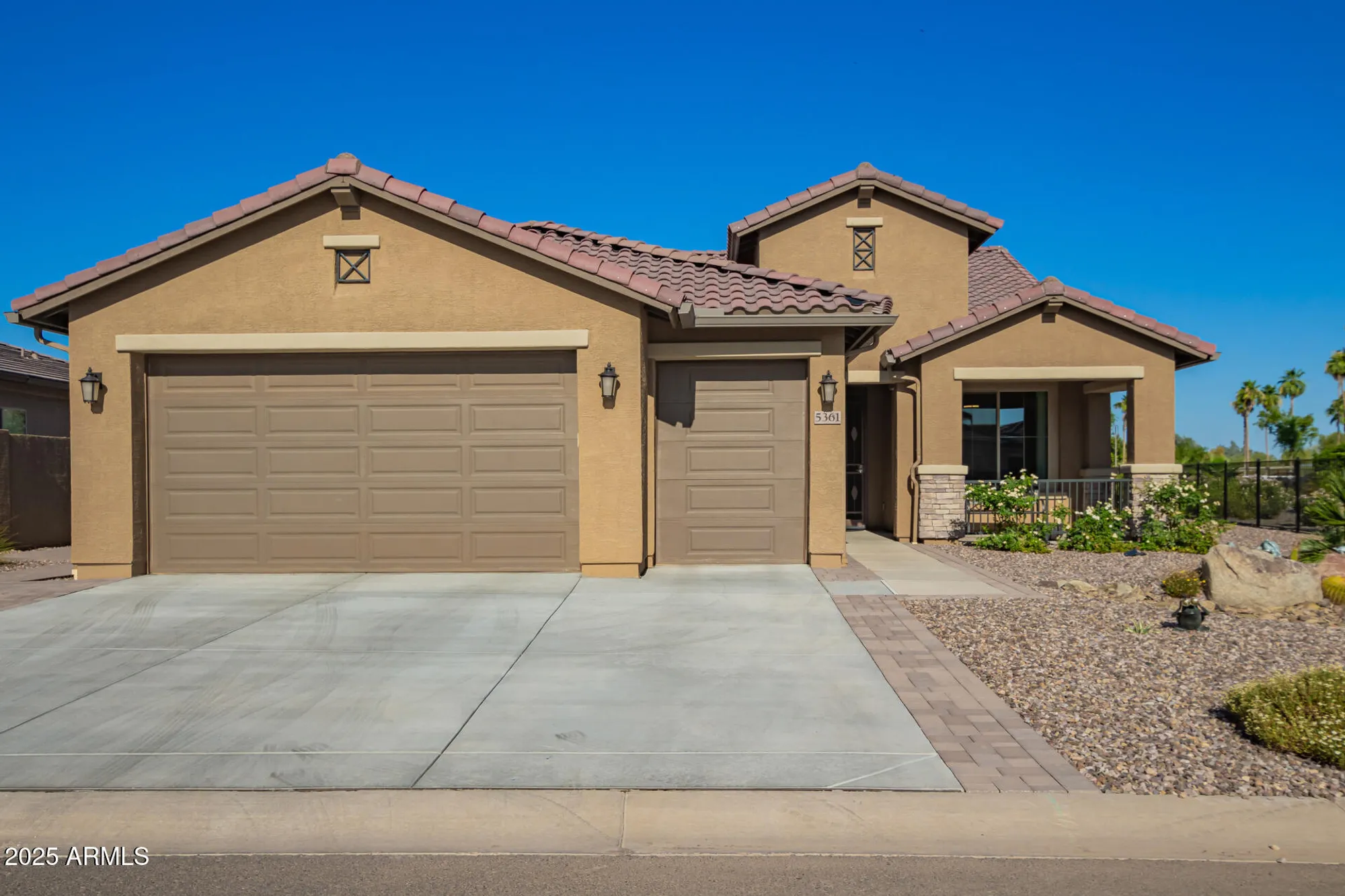 Property Slideshow image 8 of 76 | 5361 n mano dr, Eloy, AZ, 85131