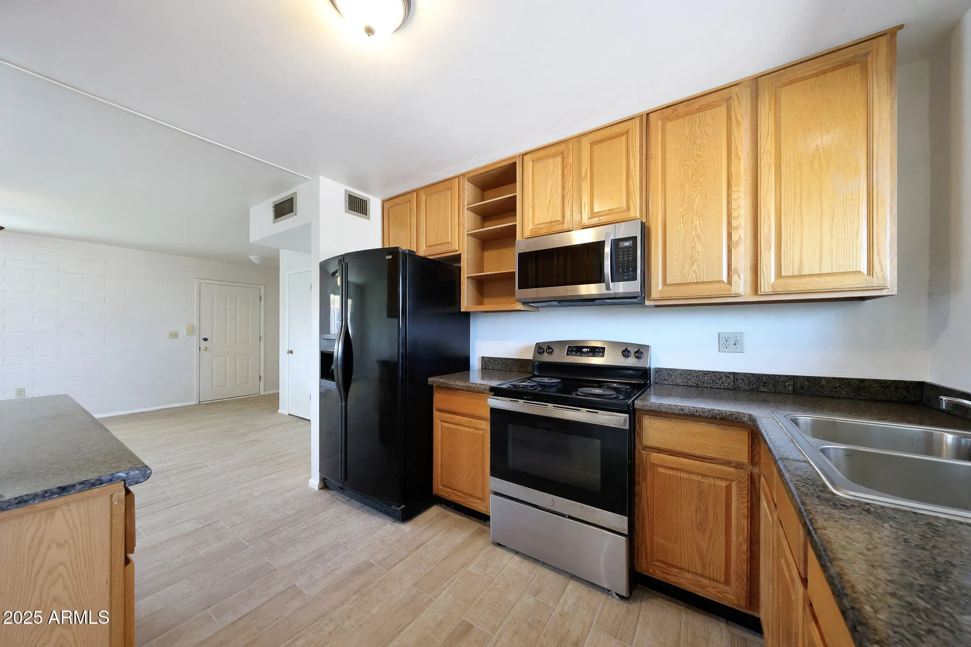 Property Slideshow image 13 of 27 | 12215 n 111th ave, Sun City, AZ, 85351