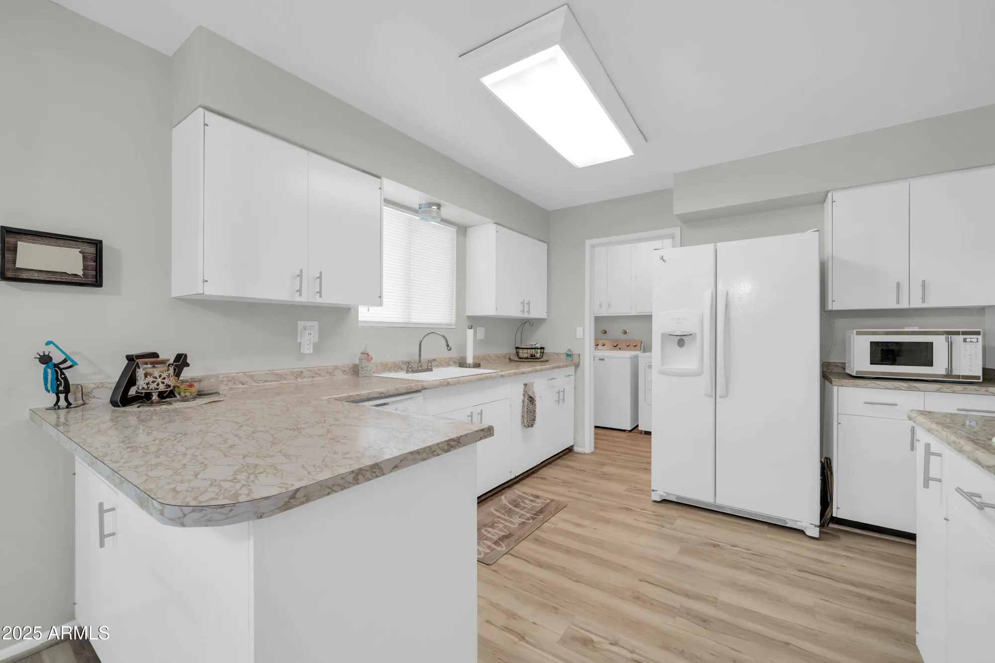 Property Slideshow image 9 of 34 | 10873 w clair dr, Sun City, AZ, 85351