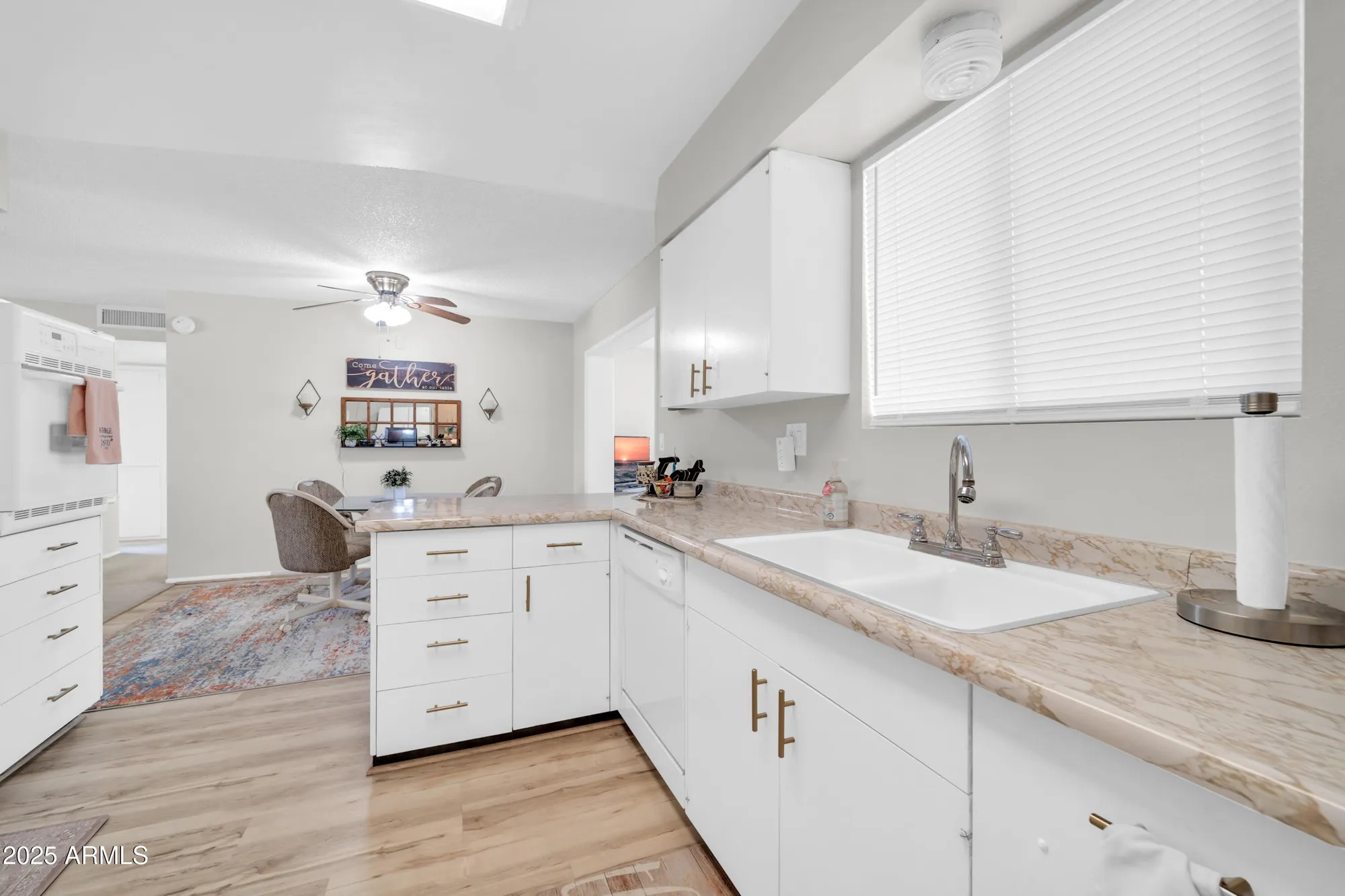 Property Slideshow image 14 of 34 | 10873 w clair dr, Sun City, AZ, 85351