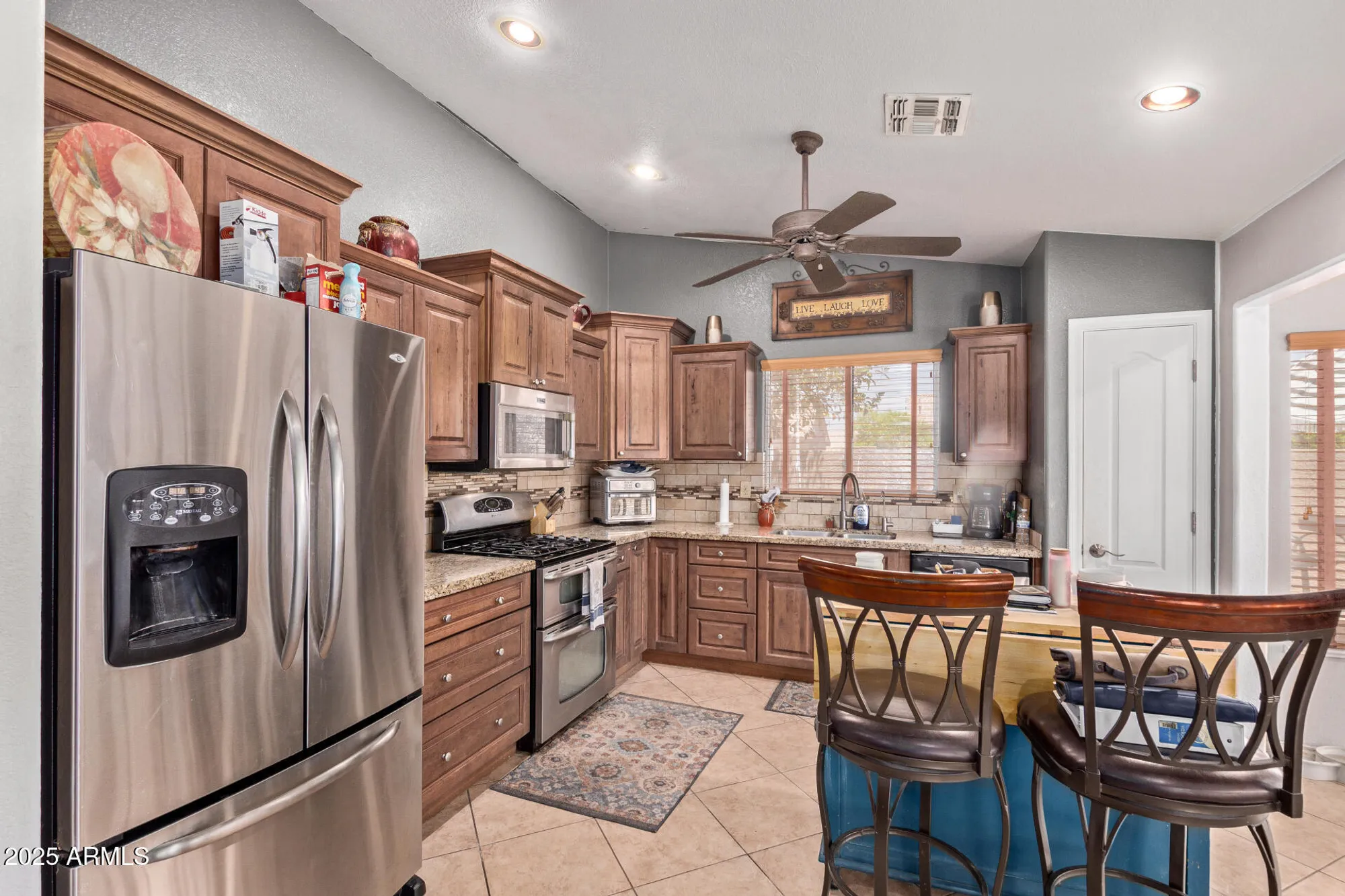 Property Slideshow image 11 of 35 | 20769 n 106th ln, Peoria, AZ, 85382
