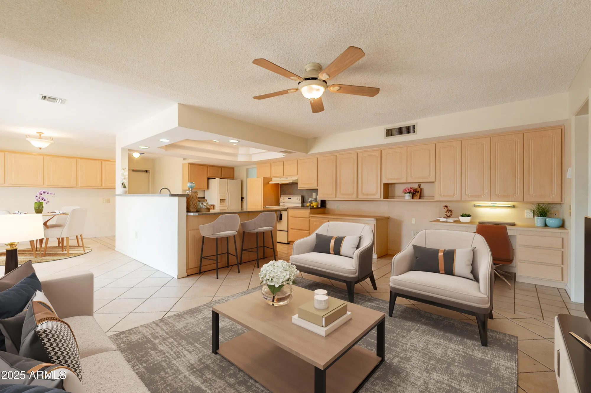 Property Slideshow image 14 of 38 | 10514 w willow creek cir, Sun City, AZ, 85373