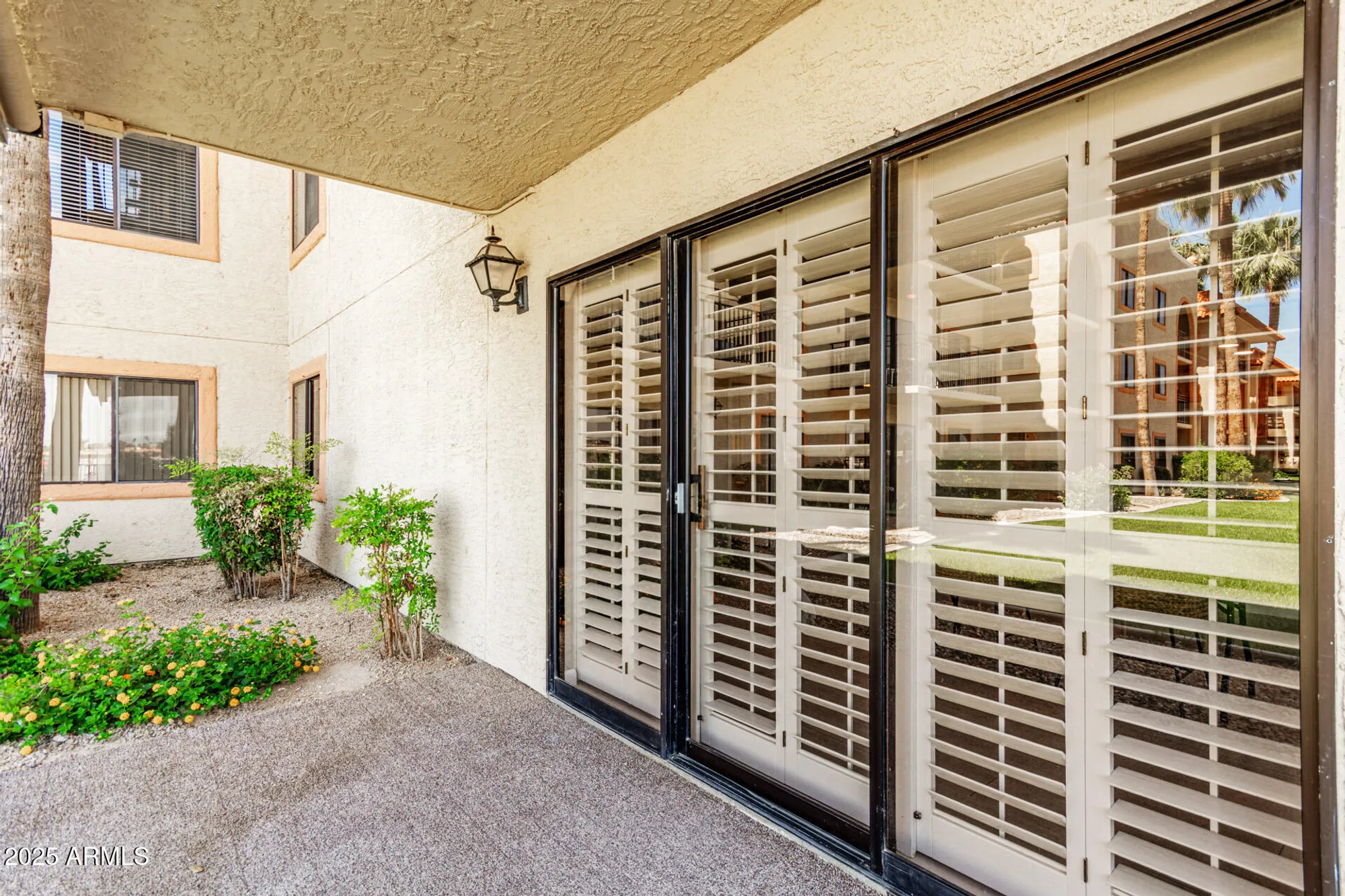 Property Slideshow image 21 of 24 | 10330 w thunderbird blvd b112, Sun City, AZ, 85351