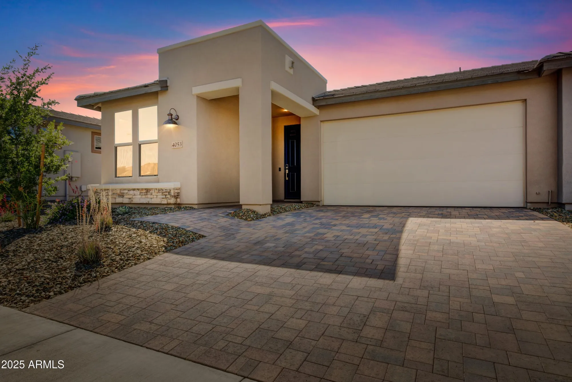 Property Slideshow image 1 of 27 | 4053 desert moon dr, Wickenburg, AZ, 85390
