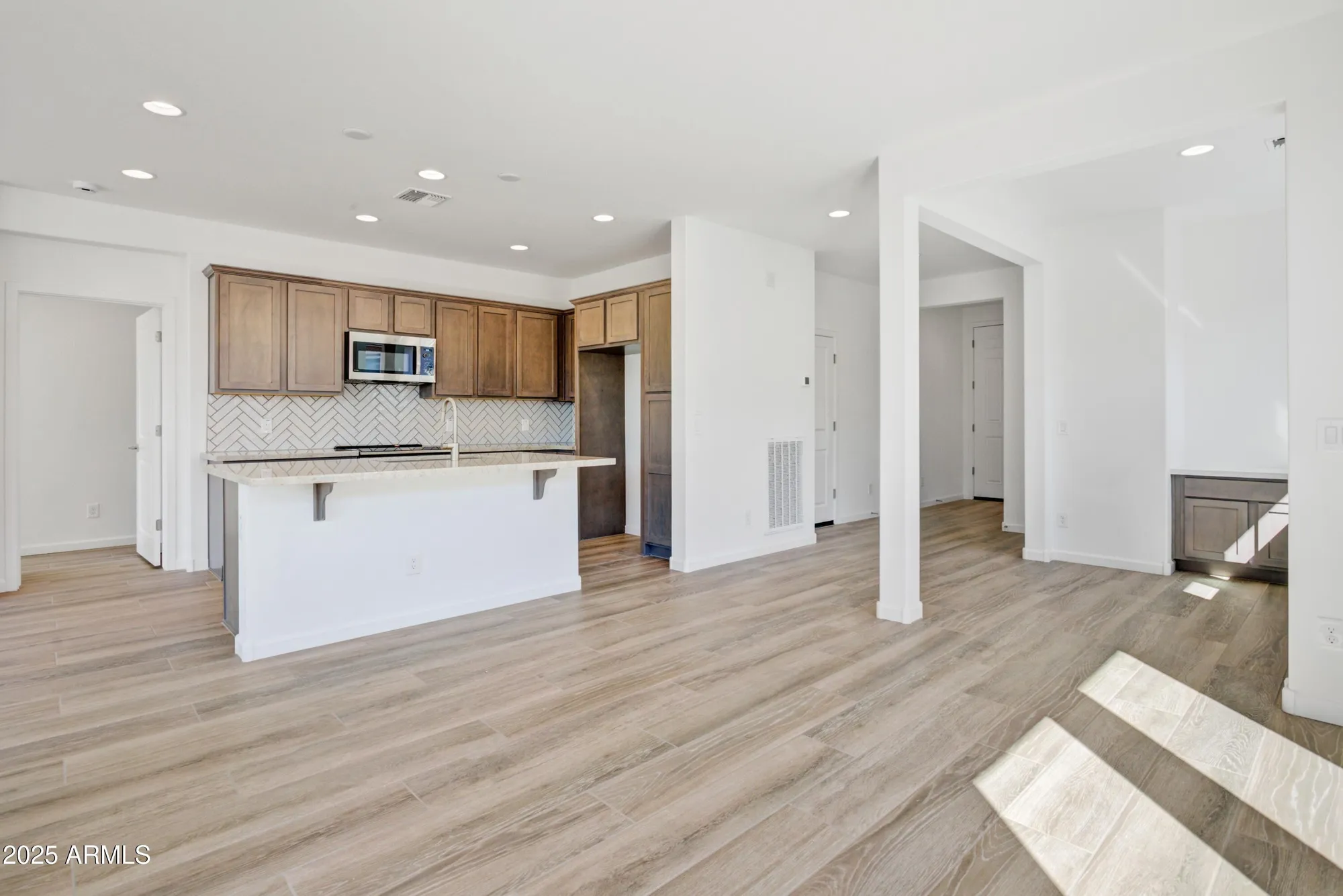 Property Slideshow image 8 of 27 | 4053 desert moon dr, Wickenburg, AZ, 85390