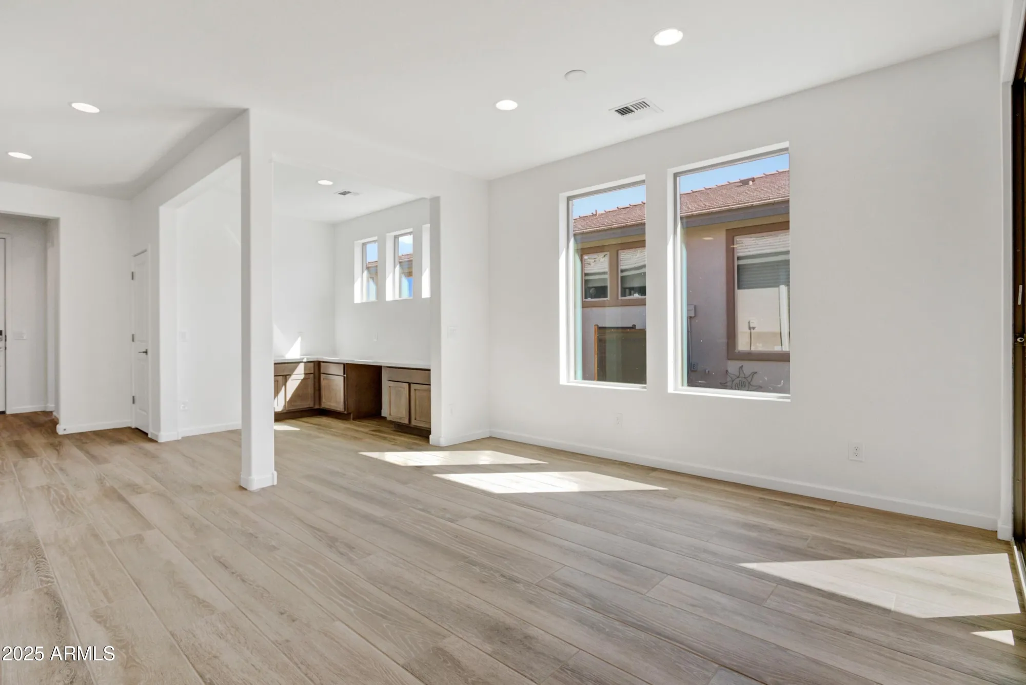 Property Slideshow image 5 of 27 | 4053 desert moon dr, Wickenburg, AZ, 85390