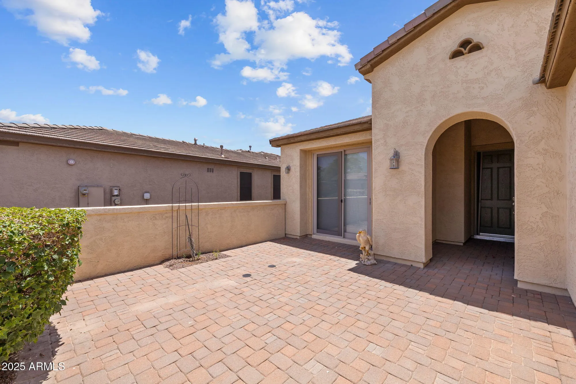 Property Slideshow image 4 of 32 | 12945 w yellow bird ln, Peoria, AZ, 85383