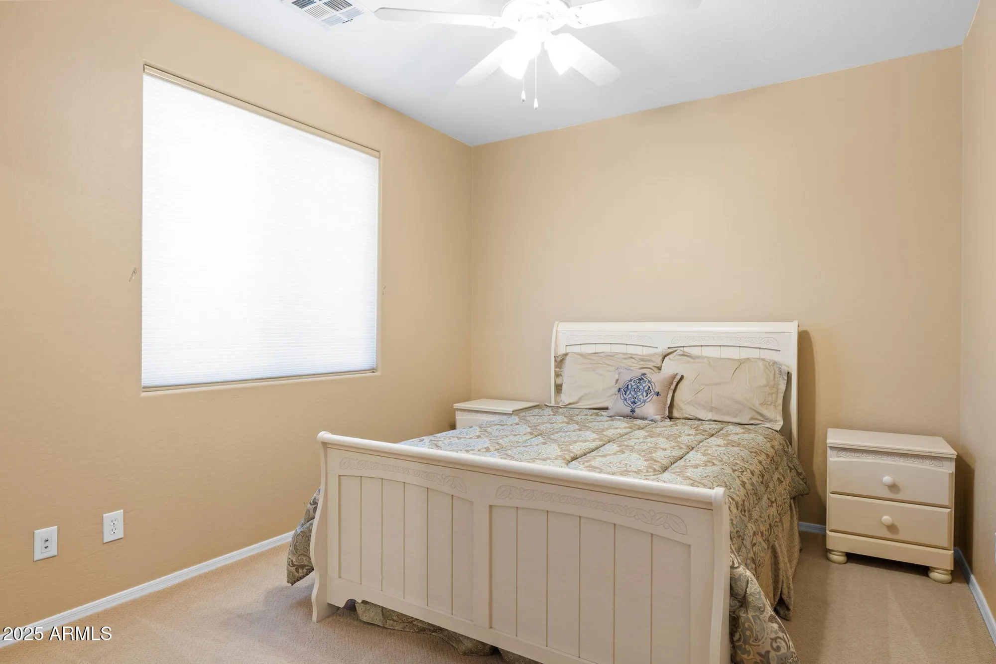 Property Slideshow image 18 of 32 | 12945 w yellow bird ln, Peoria, AZ, 85383