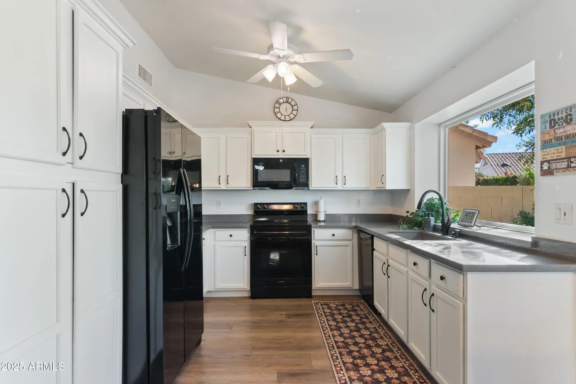 Property Slideshow image 14 of 32 | 14576 w raindance rd, Surprise, AZ, 85374