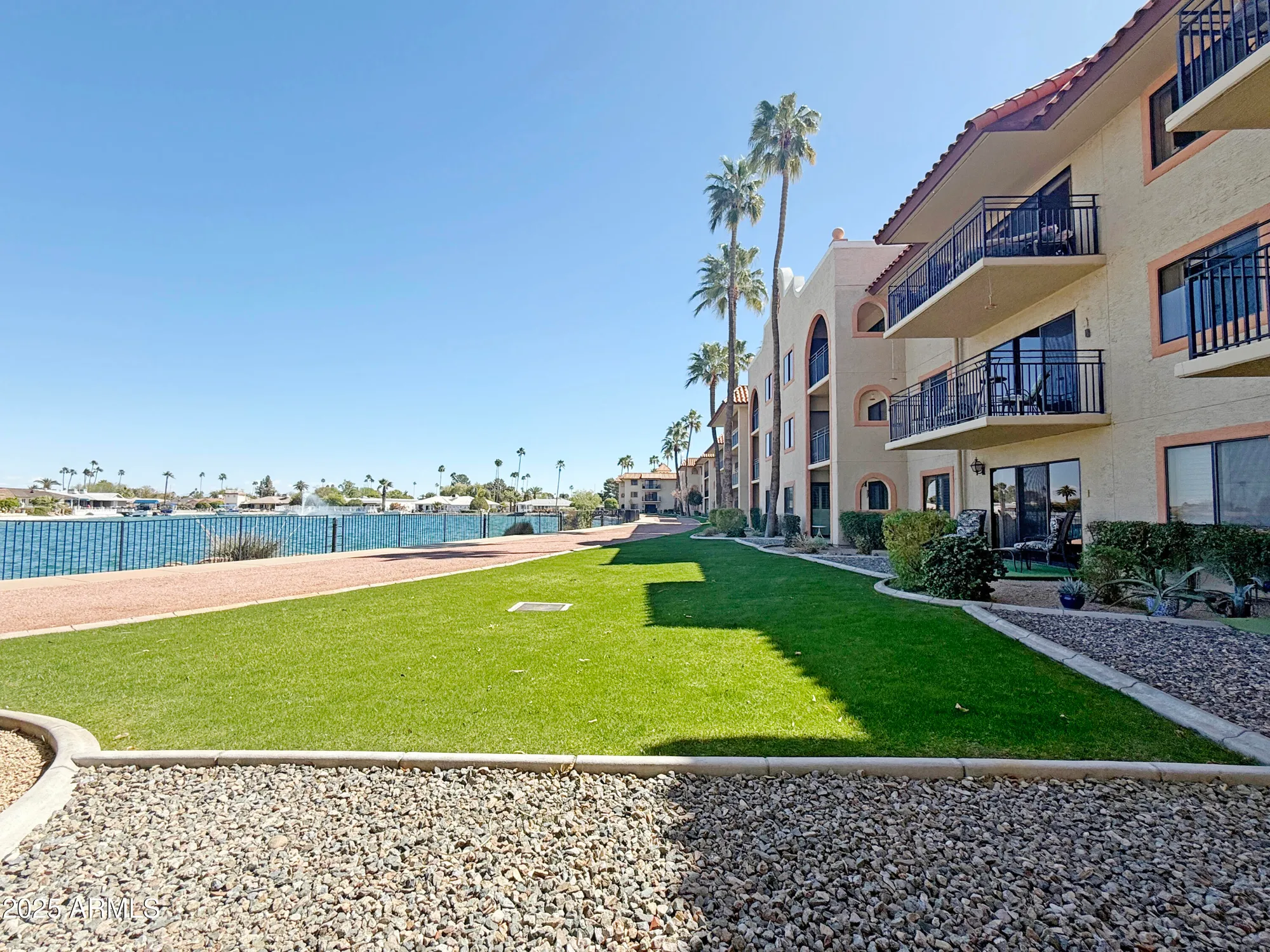 Property Slideshow image 23 of 24 | 10330 w thunderbird blvd b112, Sun City, AZ, 85351