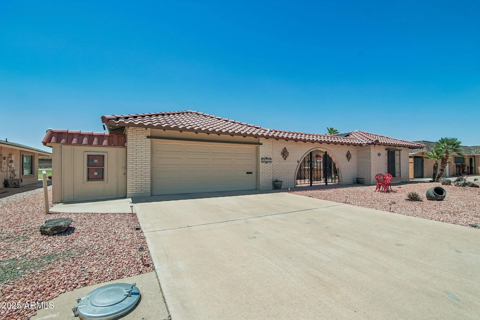 Property Slideshow image 2 of 37 | 10358 w cameo dr, Sun City, AZ, 85351