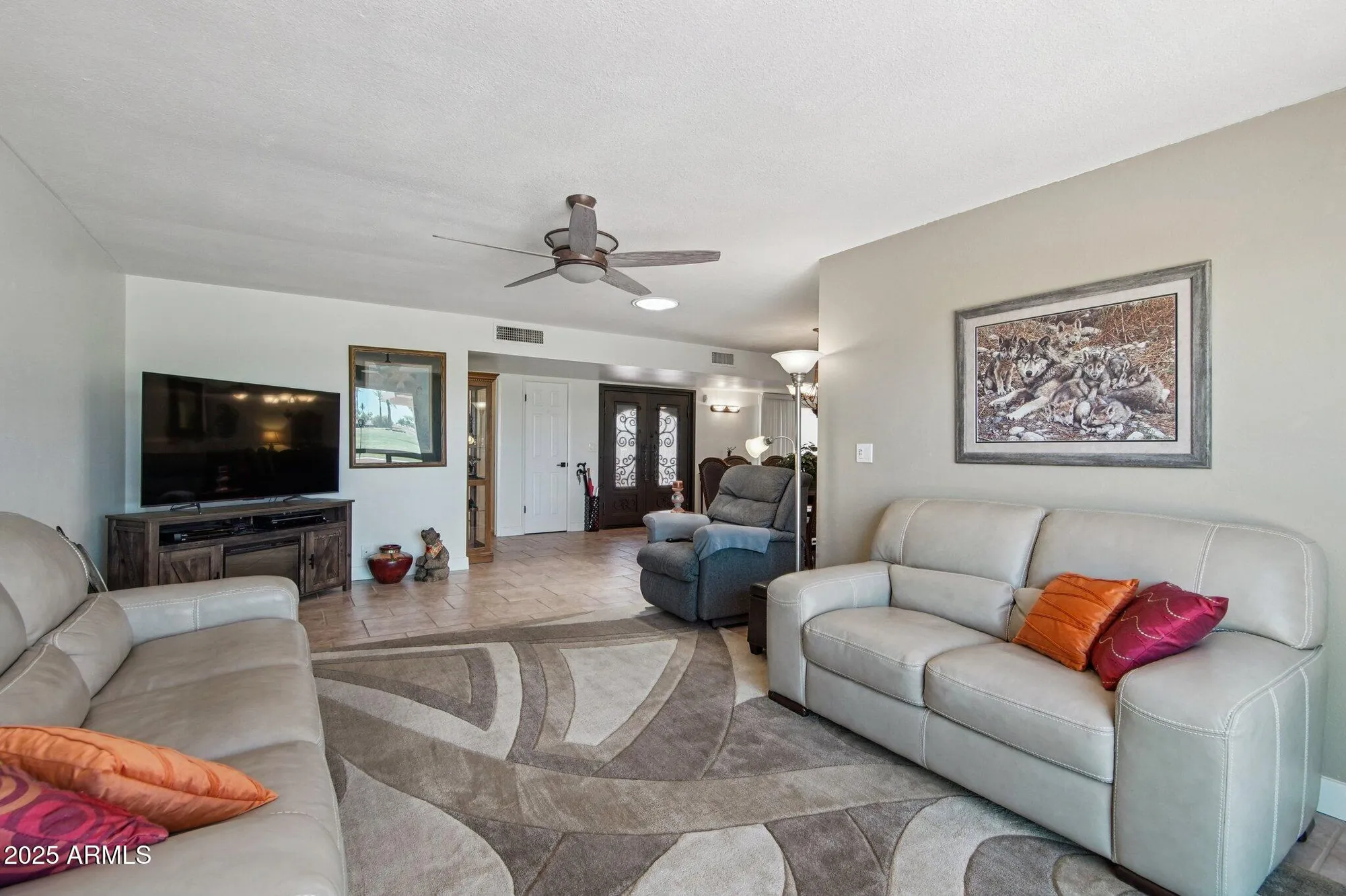Property Slideshow image 8 of 37 | 10358 w cameo dr, Sun City, AZ, 85351