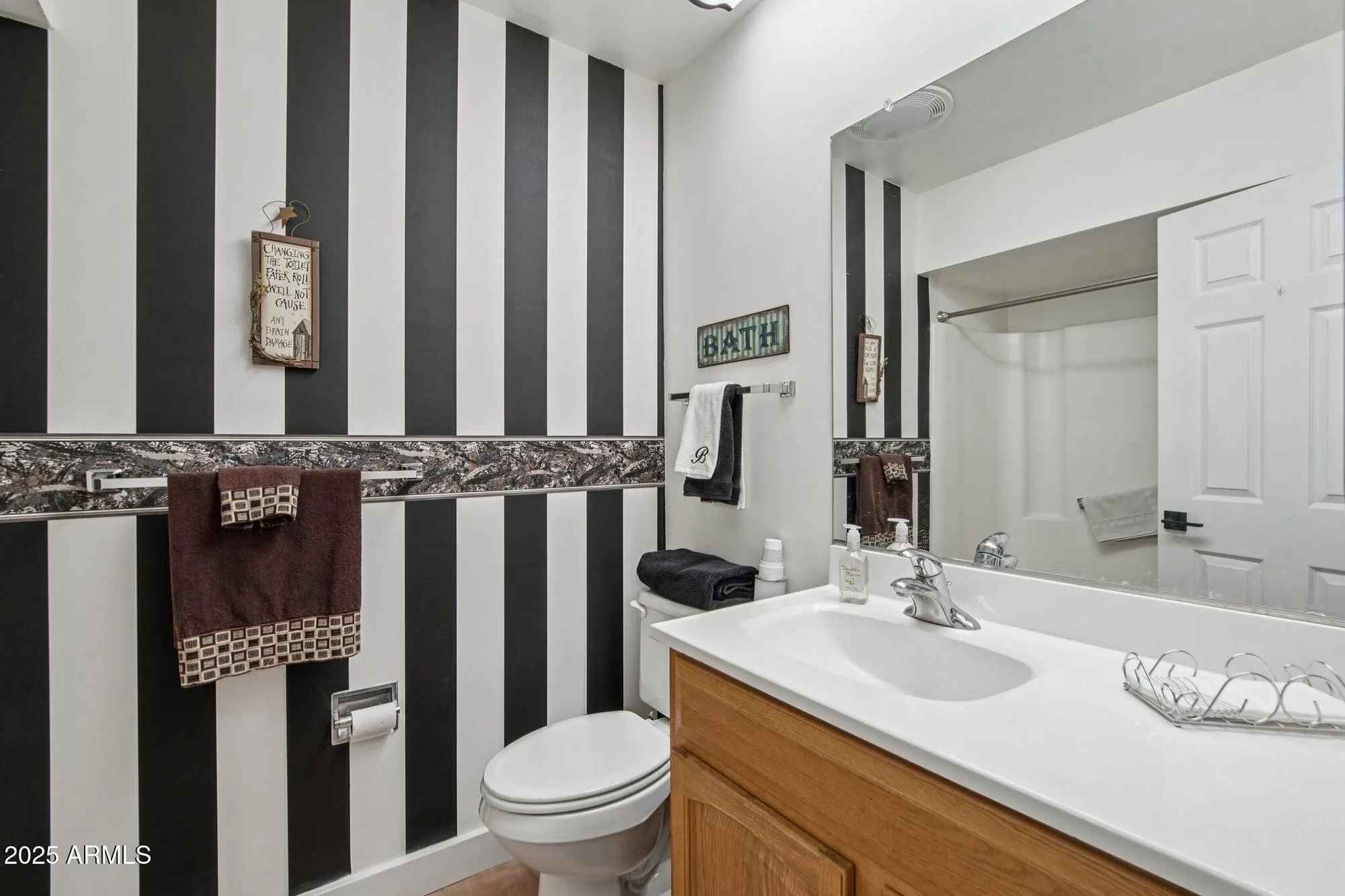 Property Slideshow image 22 of 37 | 10358 w cameo dr, Sun City, AZ, 85351