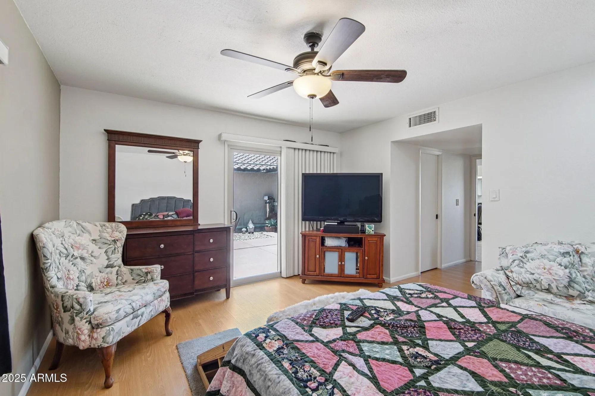 Property Slideshow image 24 of 37 | 10358 w cameo dr, Sun City, AZ, 85351