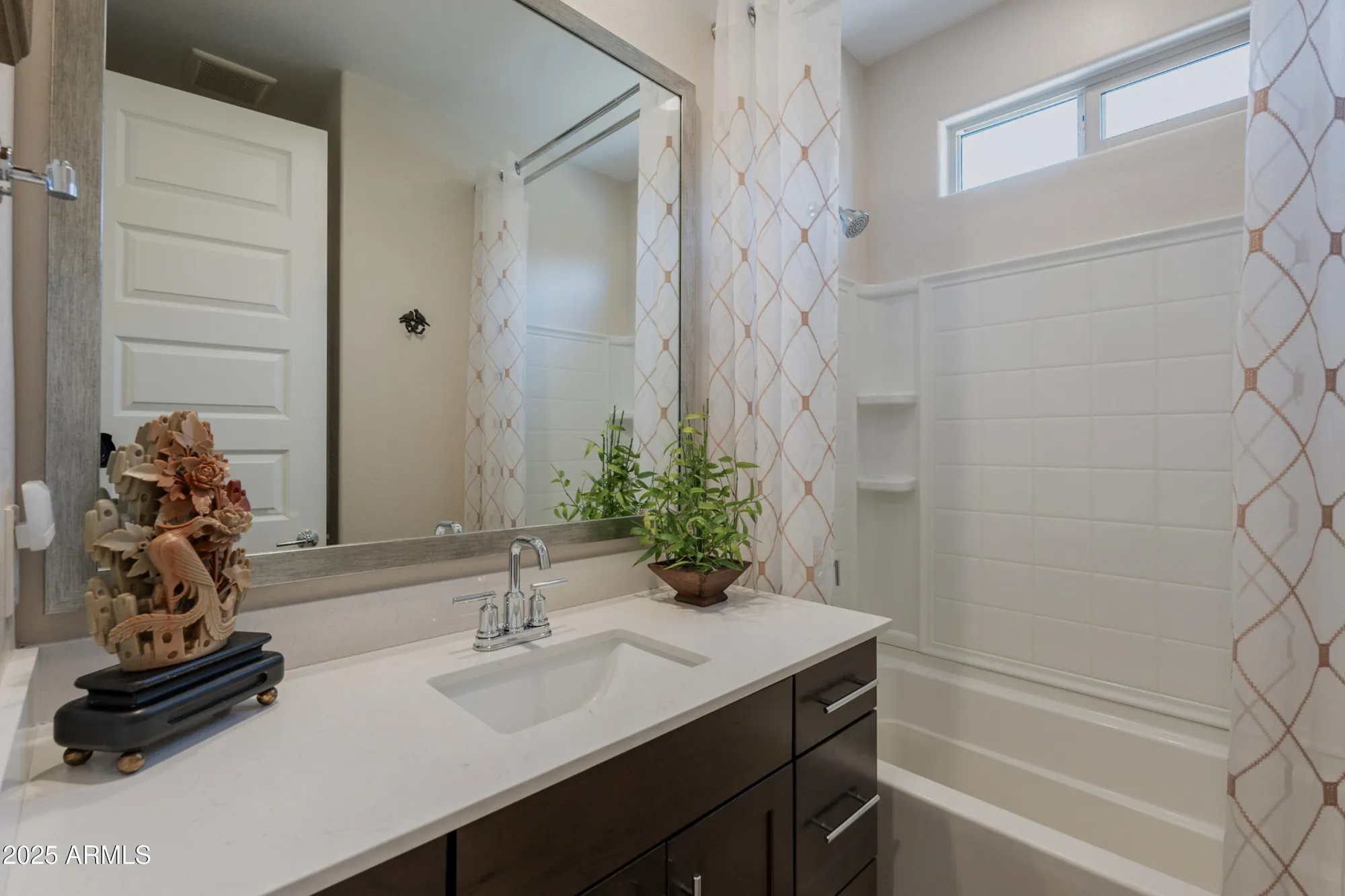 Property Slideshow image 12 of 53 | 17219 w la luz rd, Surprise, AZ, 85387