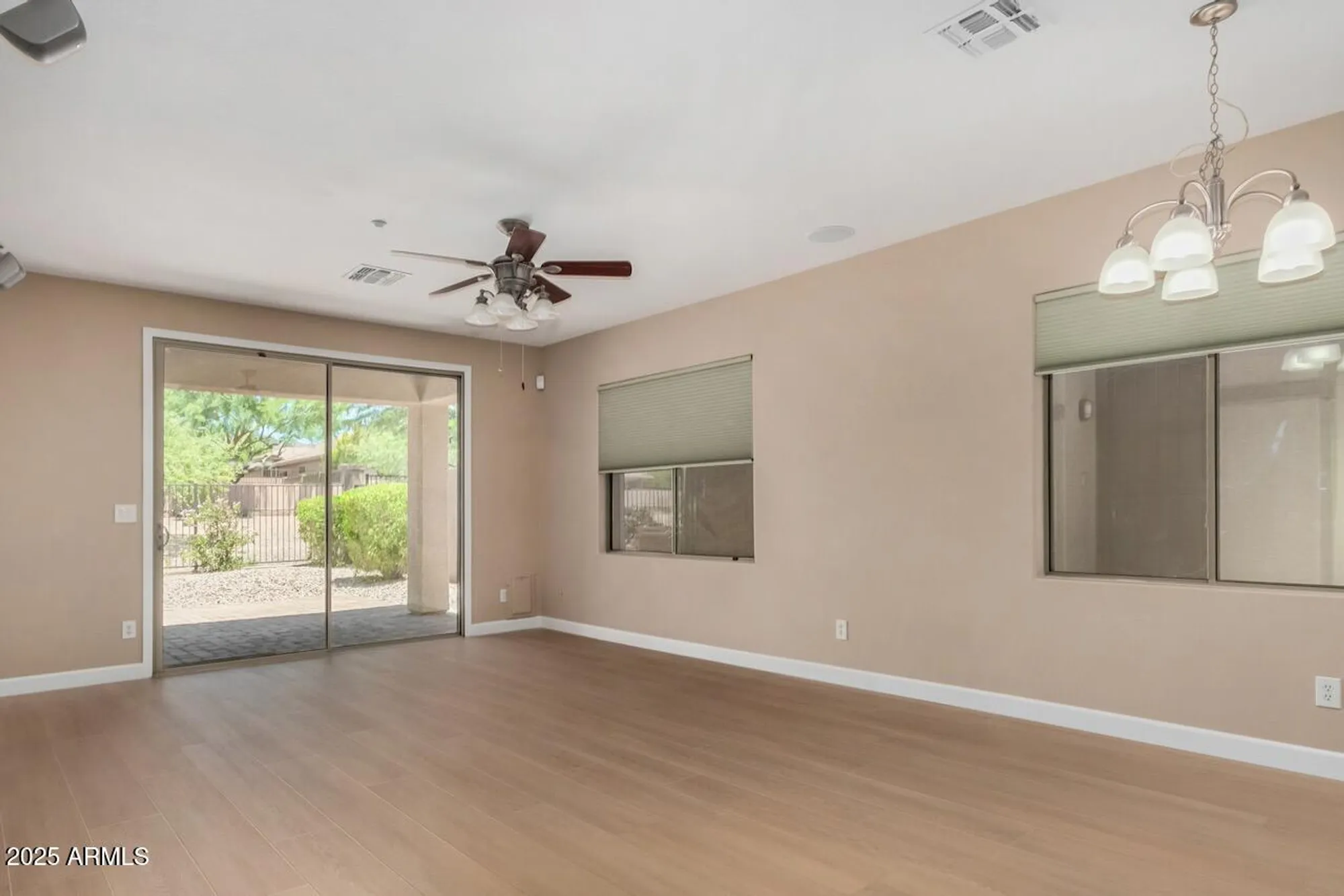 Property Slideshow image 2 of 24 | 1676 w owens way, Anthem, AZ, 85086