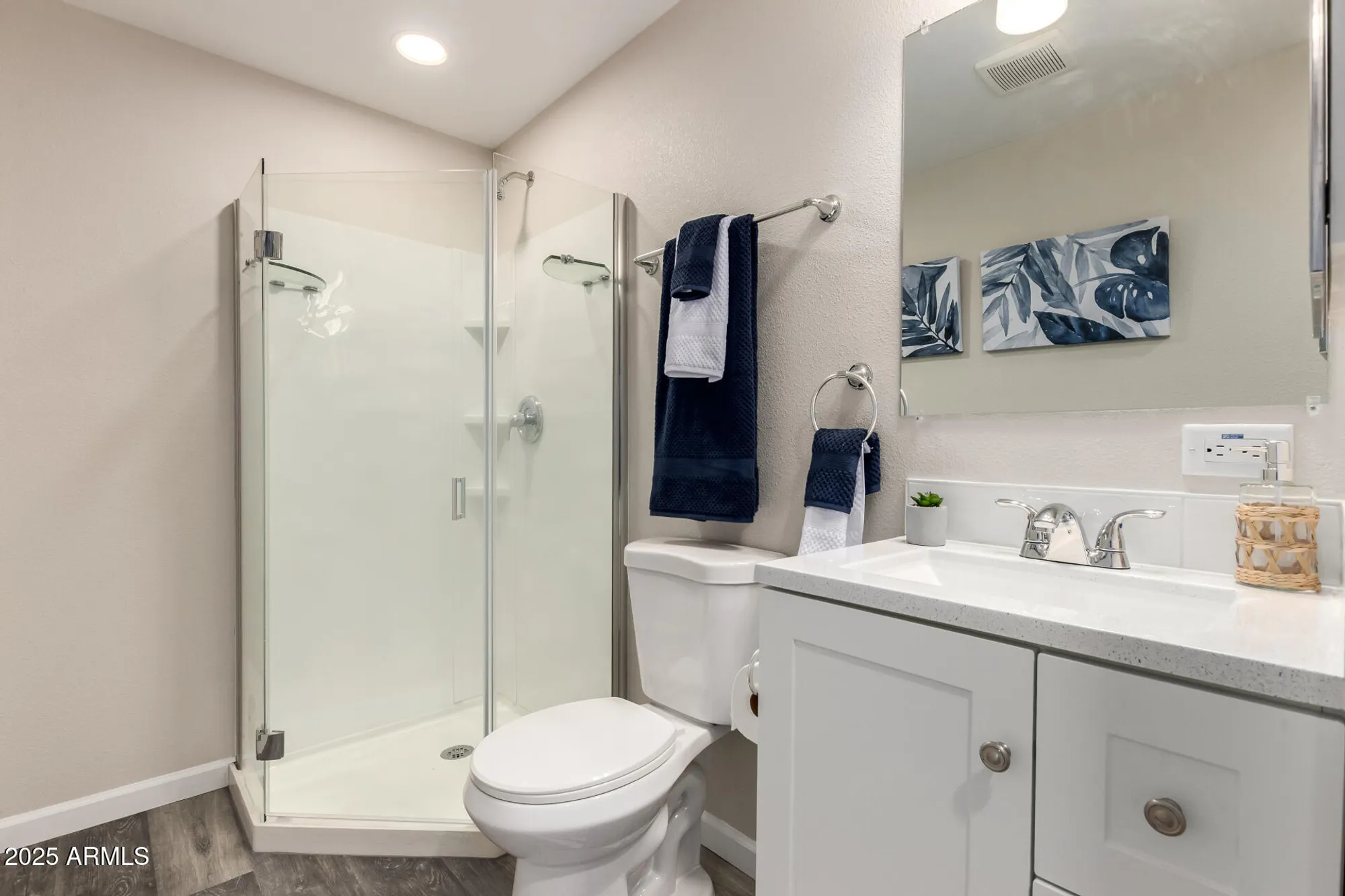 Property Slideshow image 10 of 19 | 10516 w peoria ave, Sun City, AZ, 85351