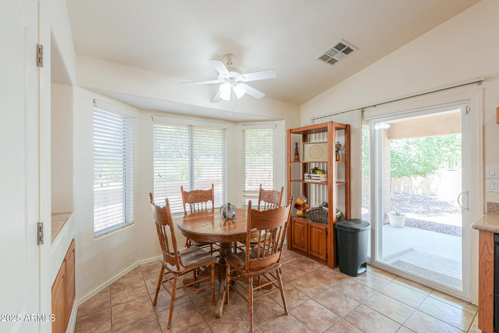 Property Slideshow image 12 of 30 | 103 s birdie way, Casa Grande, AZ, 85194