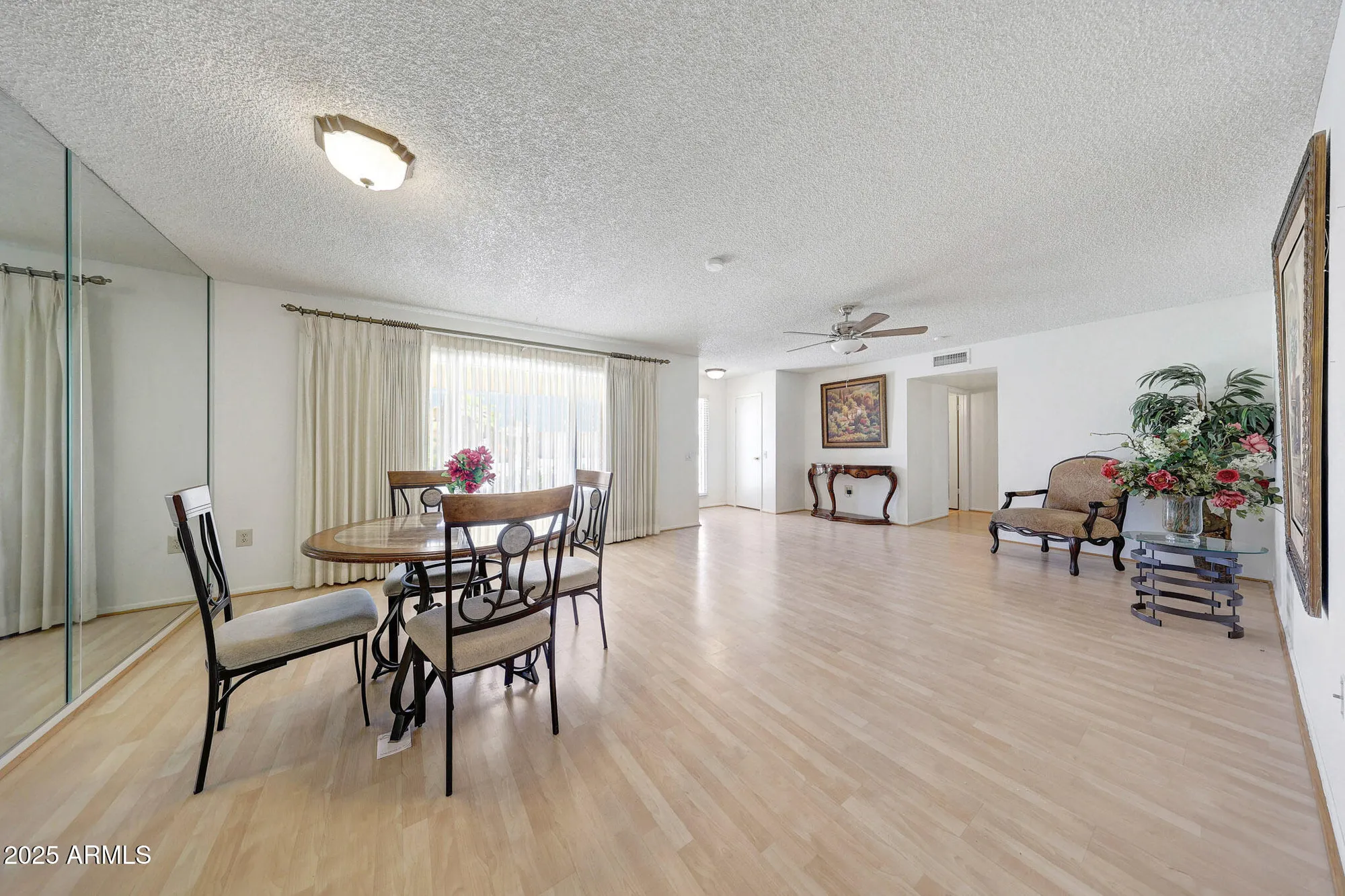 Property Slideshow image 19 of 31 | 9715 w wrangler dr, Sun City, AZ, 85373
