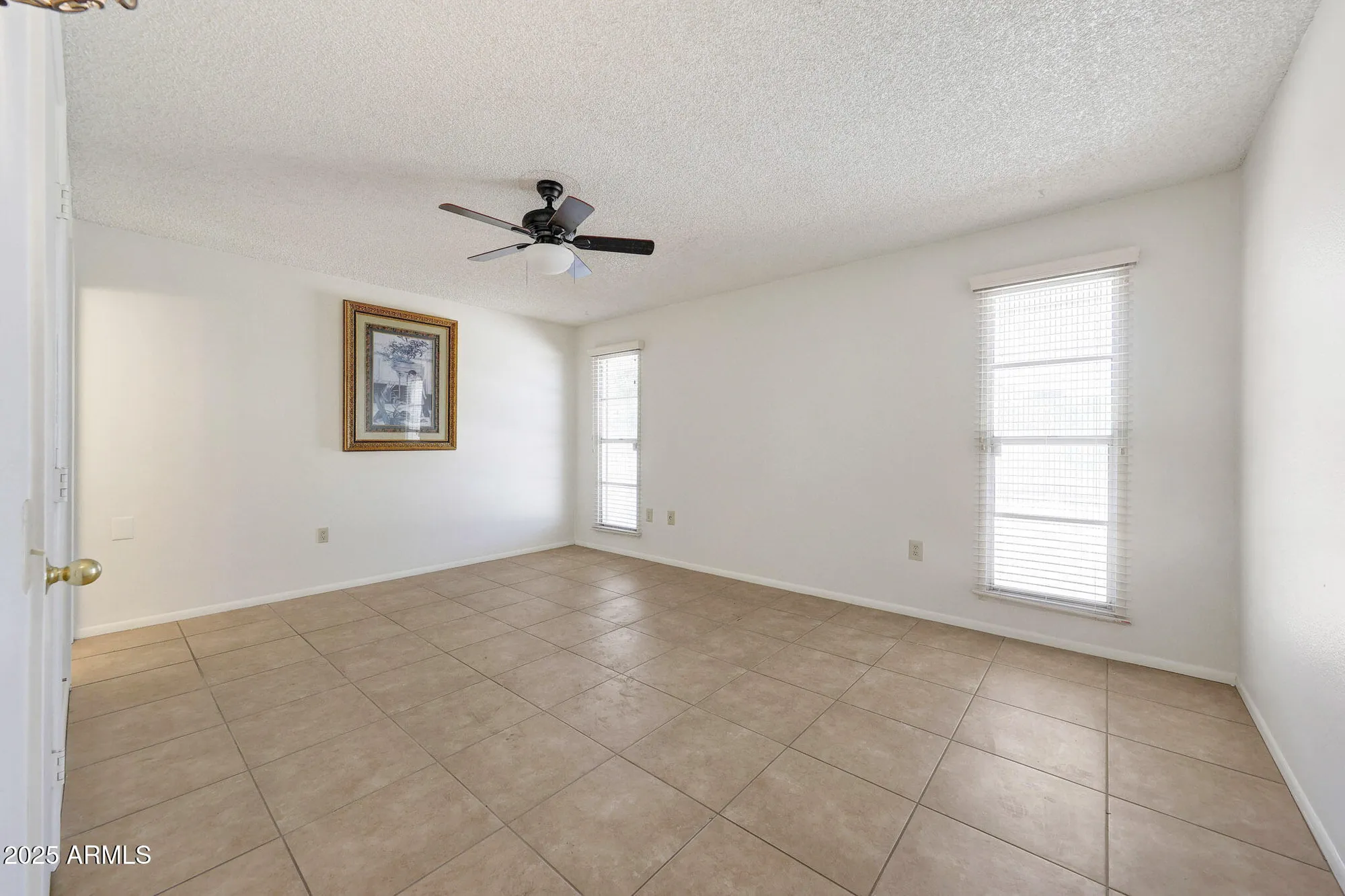 Property Slideshow image 8 of 31 | 9715 w wrangler dr, Sun City, AZ, 85373