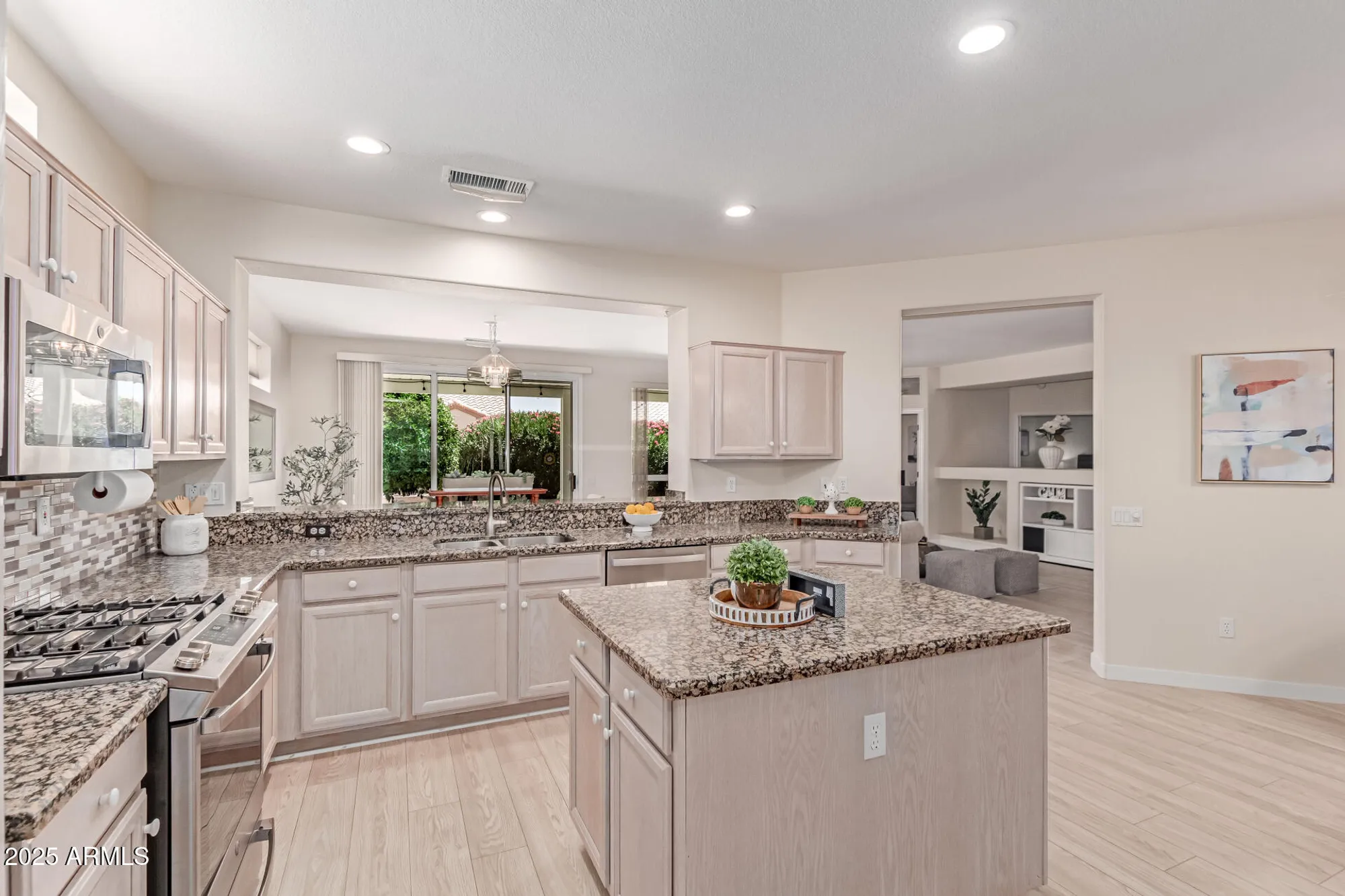 Property Slideshow image 17 of 33 | 15219 w via manana, Sun City West, AZ, 85375